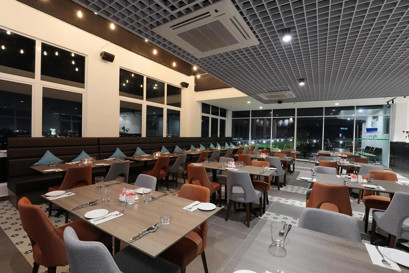 Restaurant/places to eat in Amerin Hotel Johor Bahru