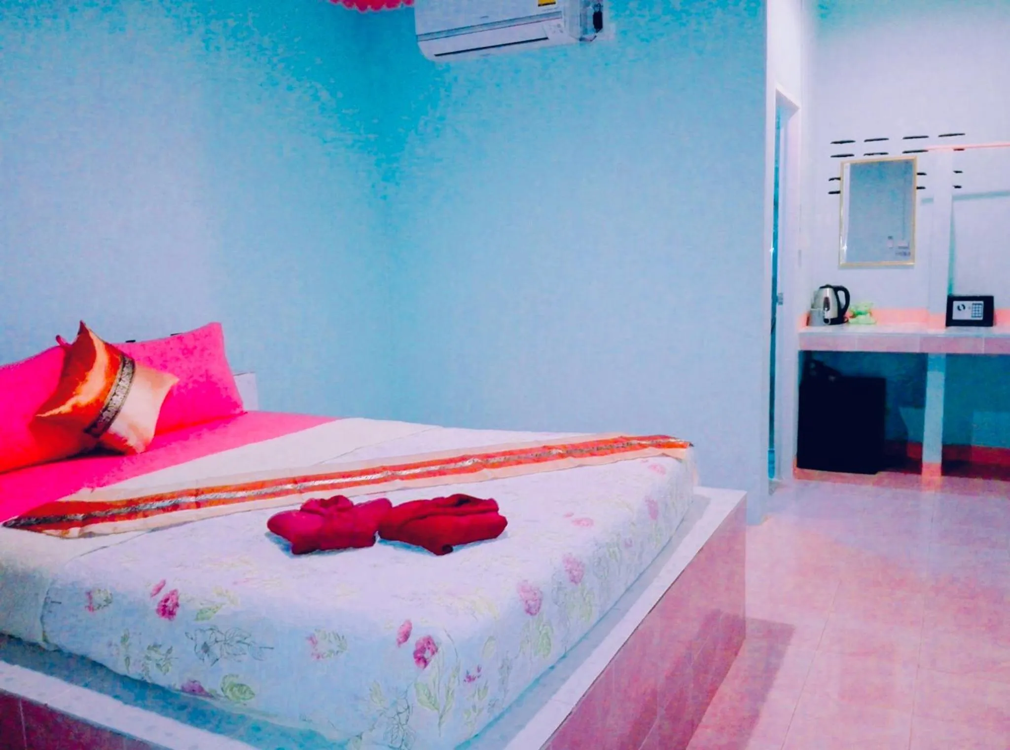 Bed in Rimsuan House