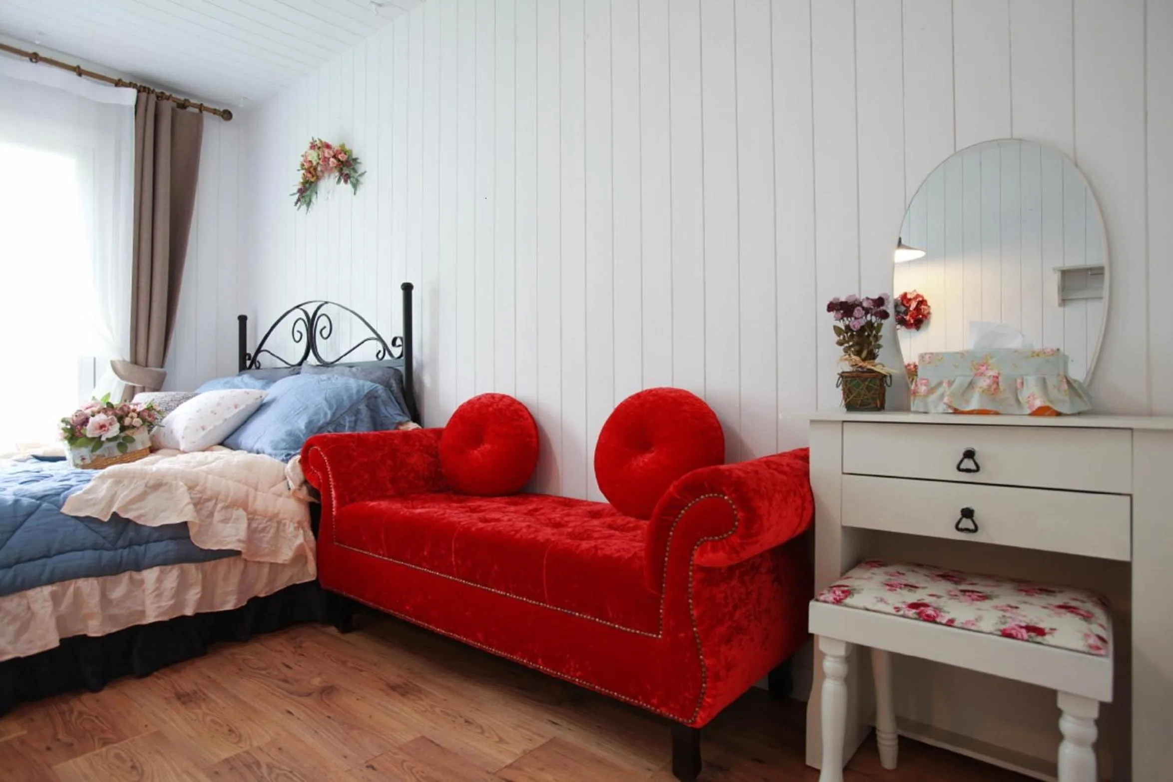 Bed in Pyeongchang Edelweiss Pension