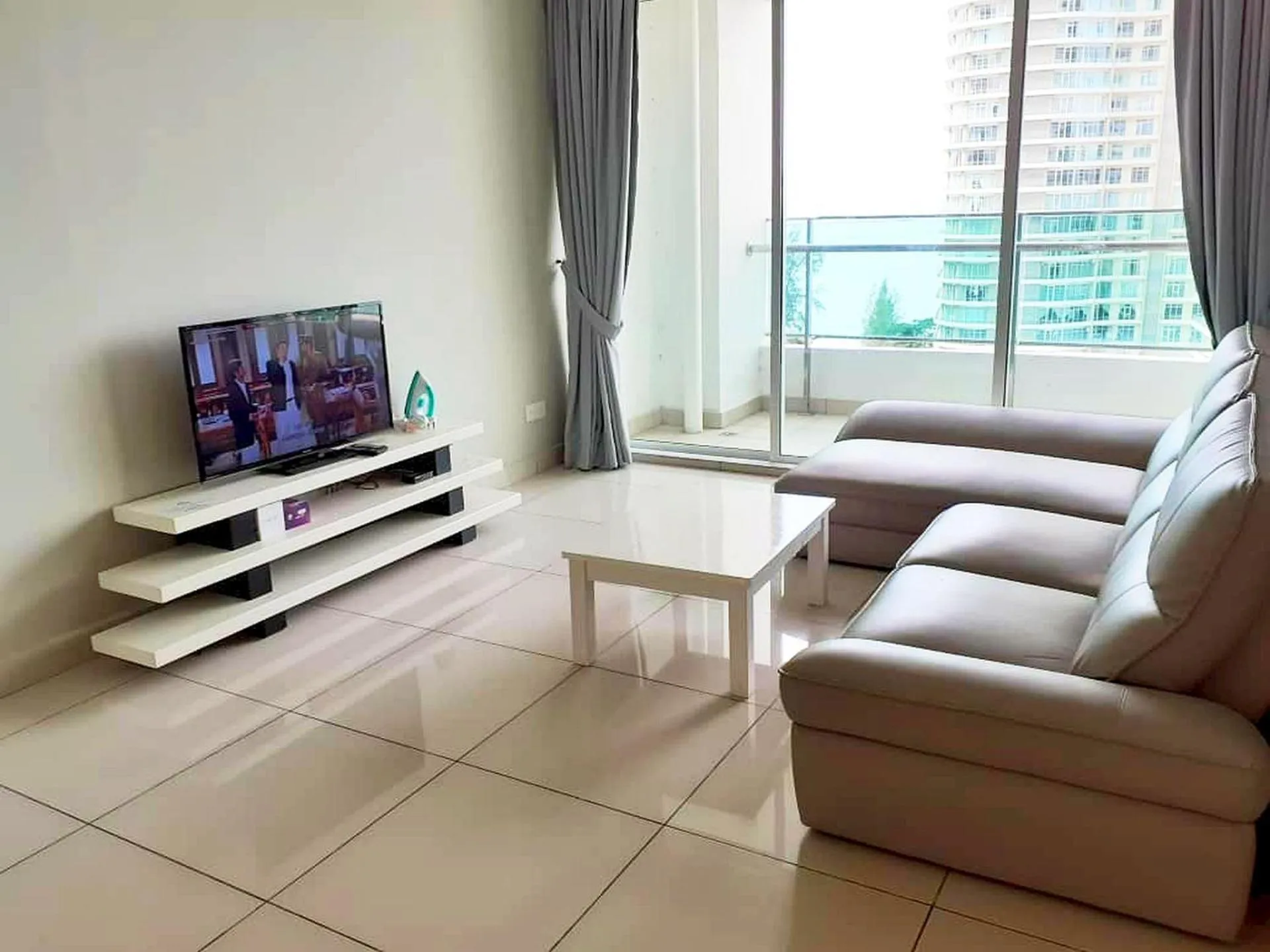 Living room in Merlene Suites at Mansion One Formerly know as Mansion One Suites