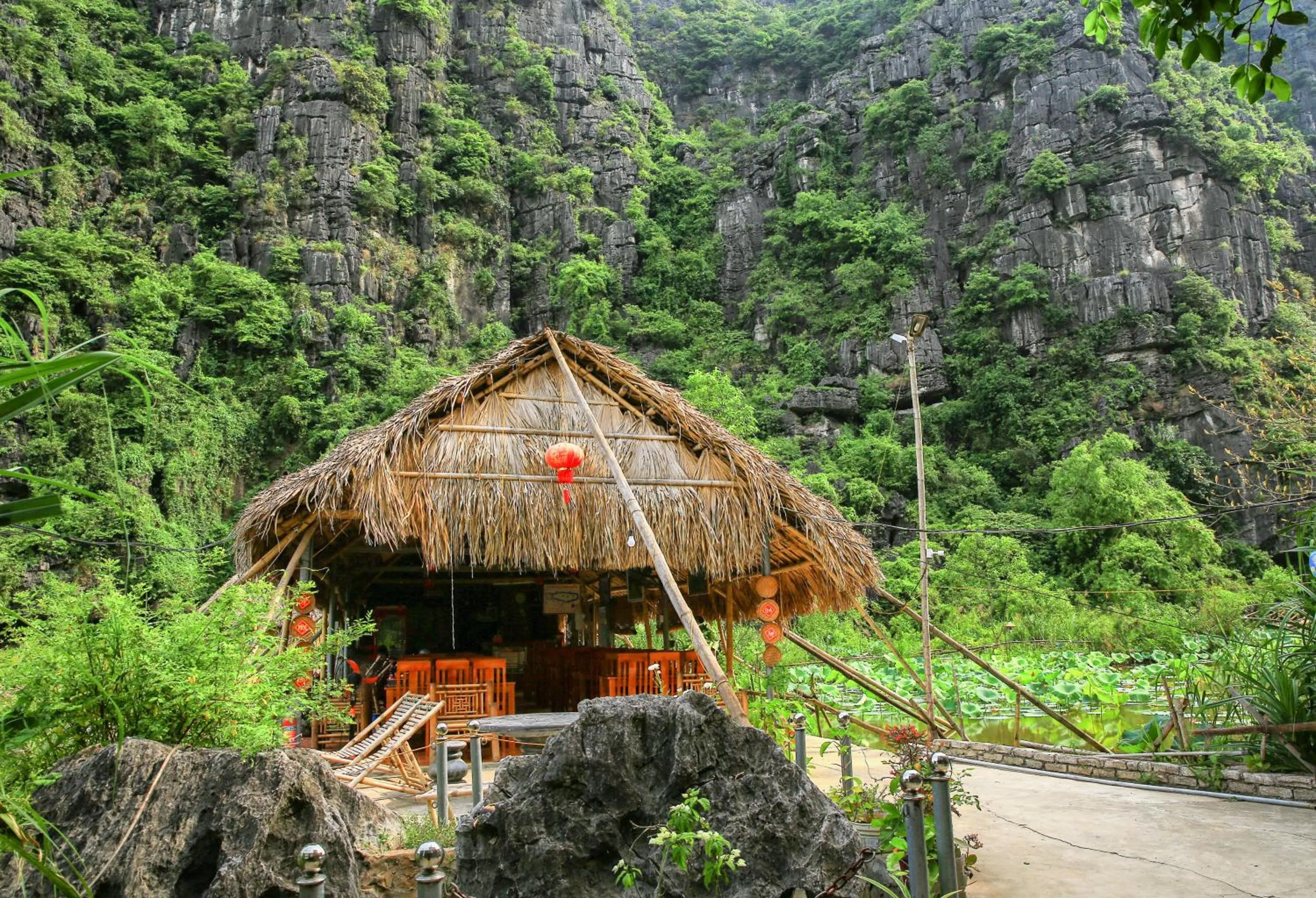 Restaurant/places to eat in Chez Beo Homestay