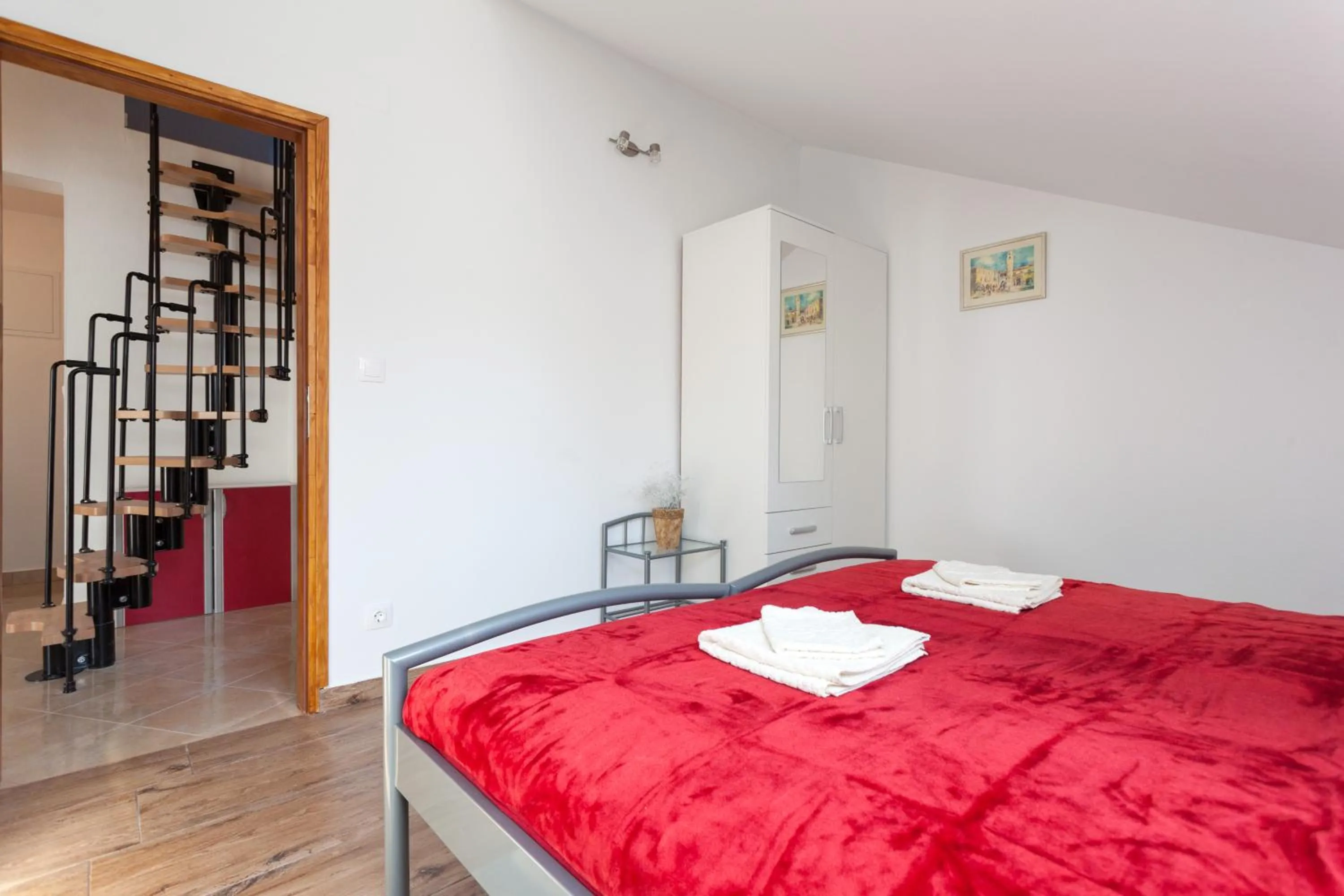 Bedroom, Bed in Apartment Mistral 51