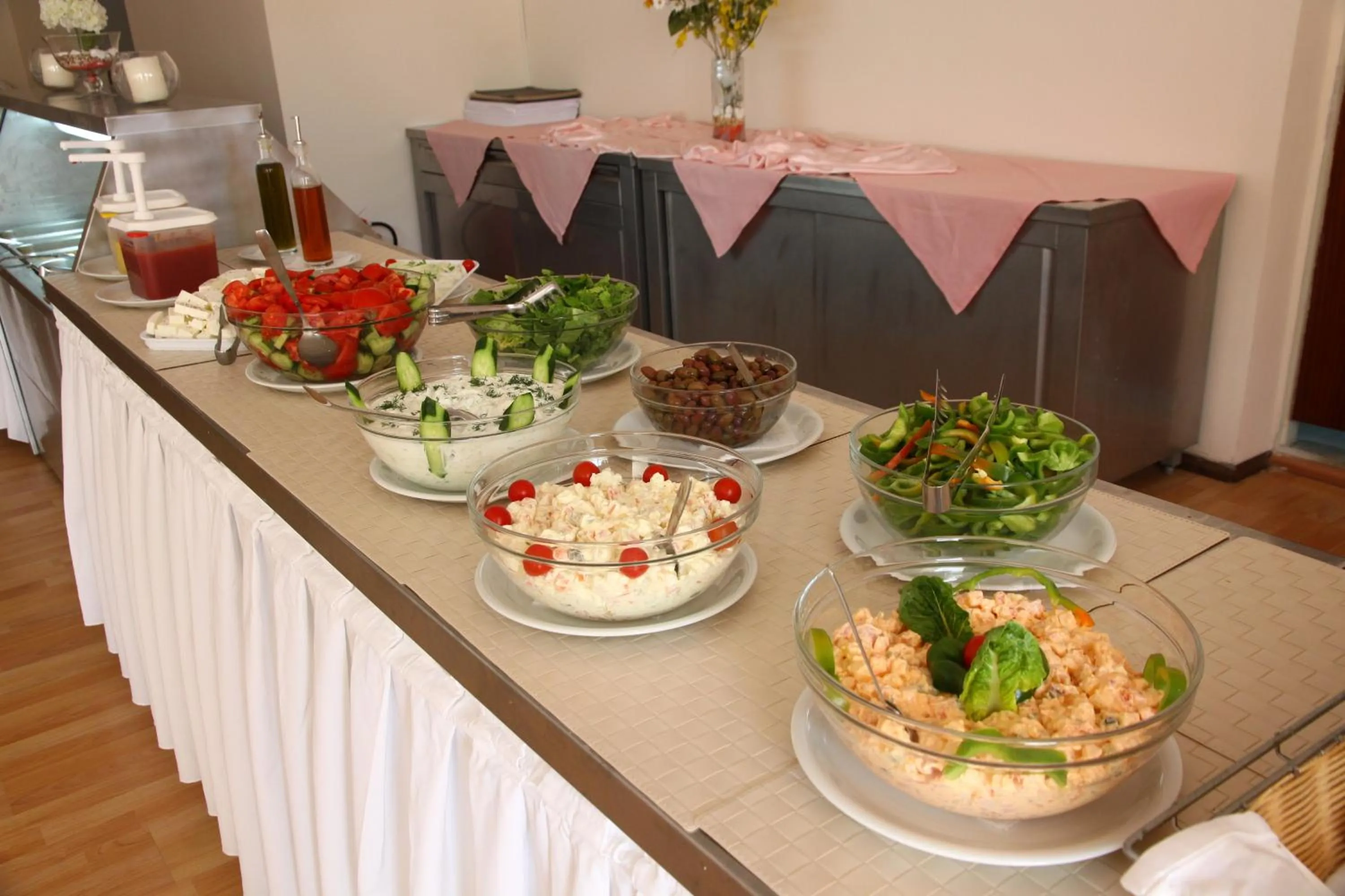 Buffet breakfast in Triton Garden Hotel