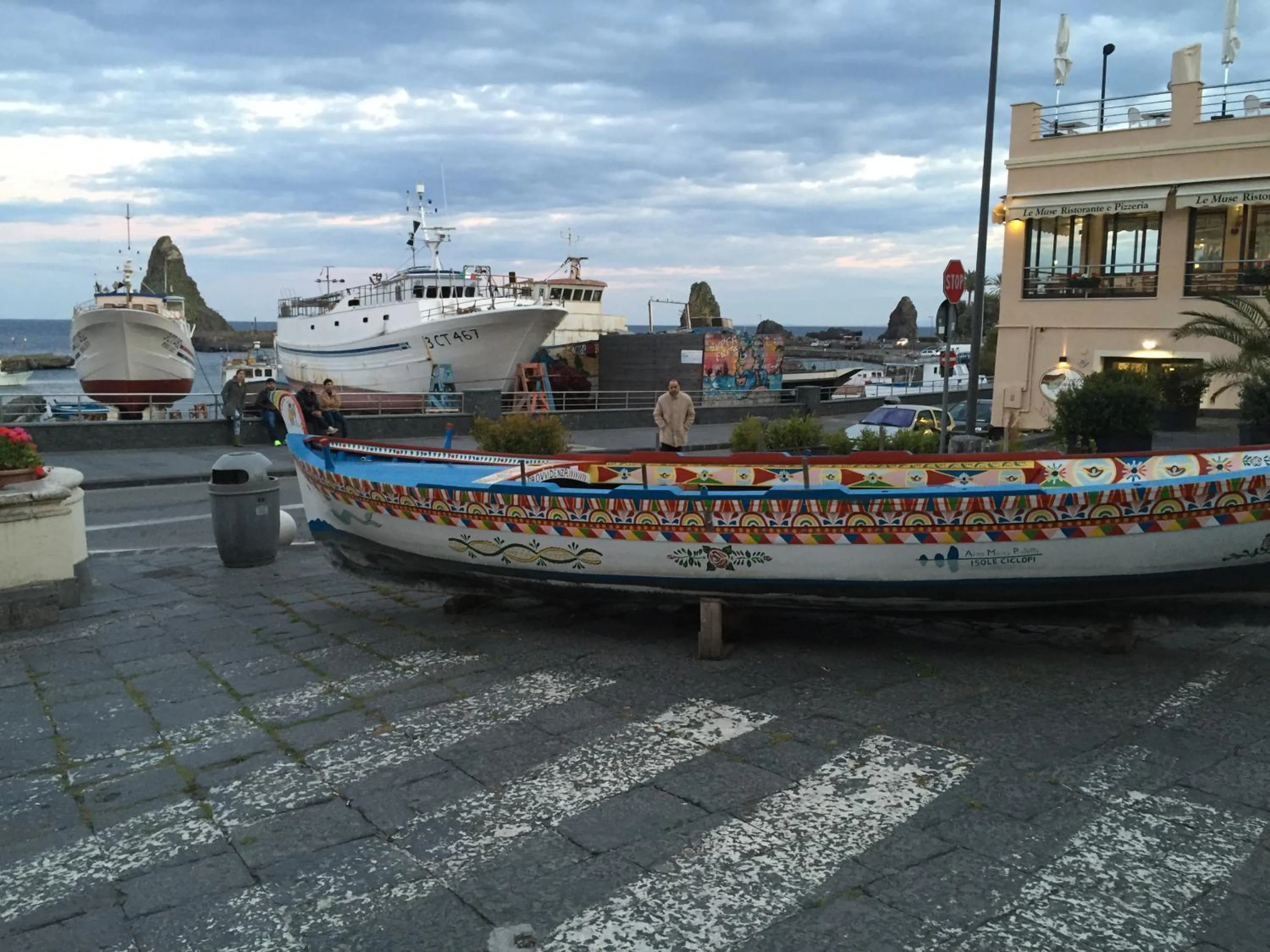 Neighbourhood in B&B Epos Acitrezza