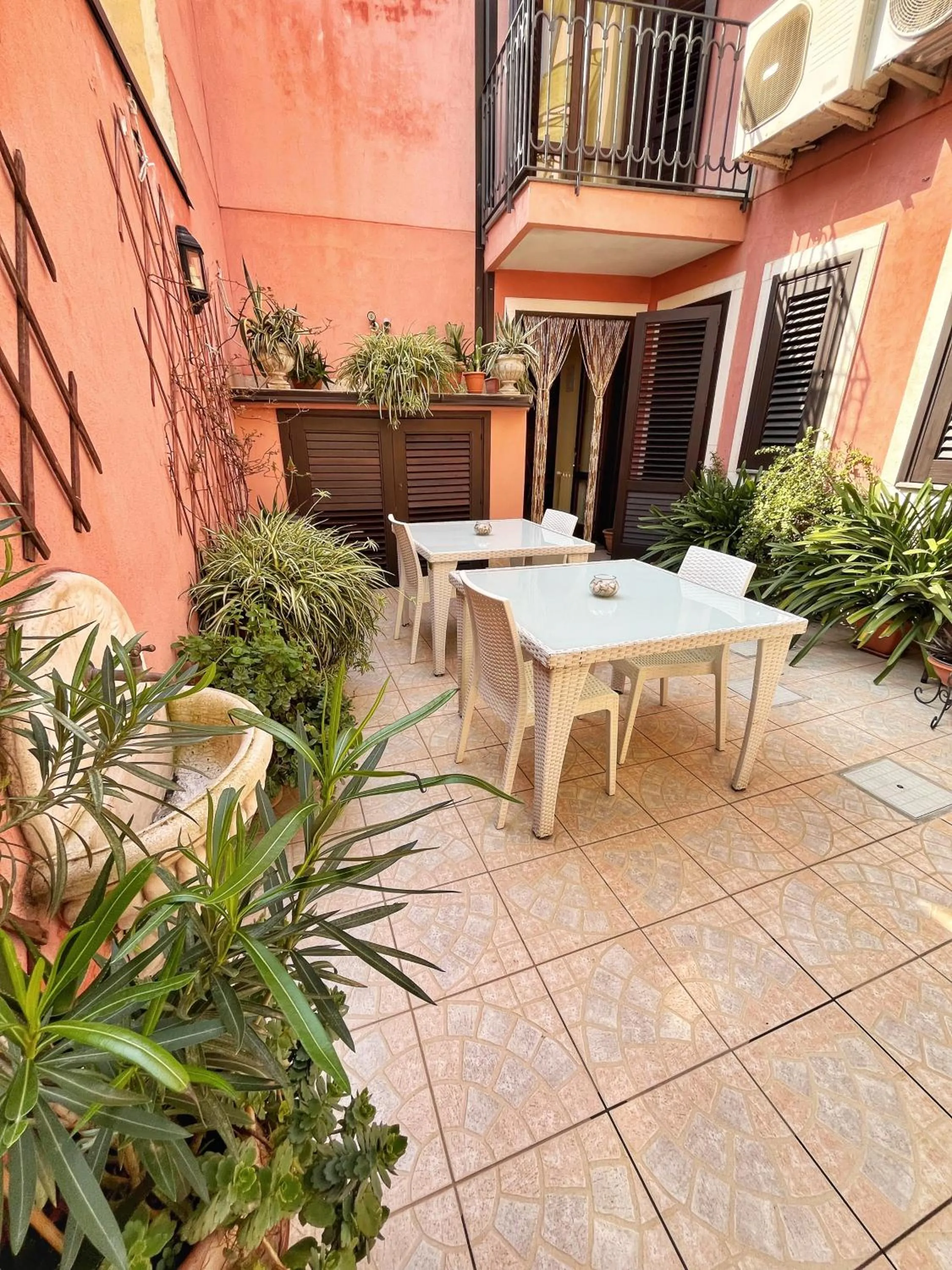 Garden in B&B Epos Acitrezza