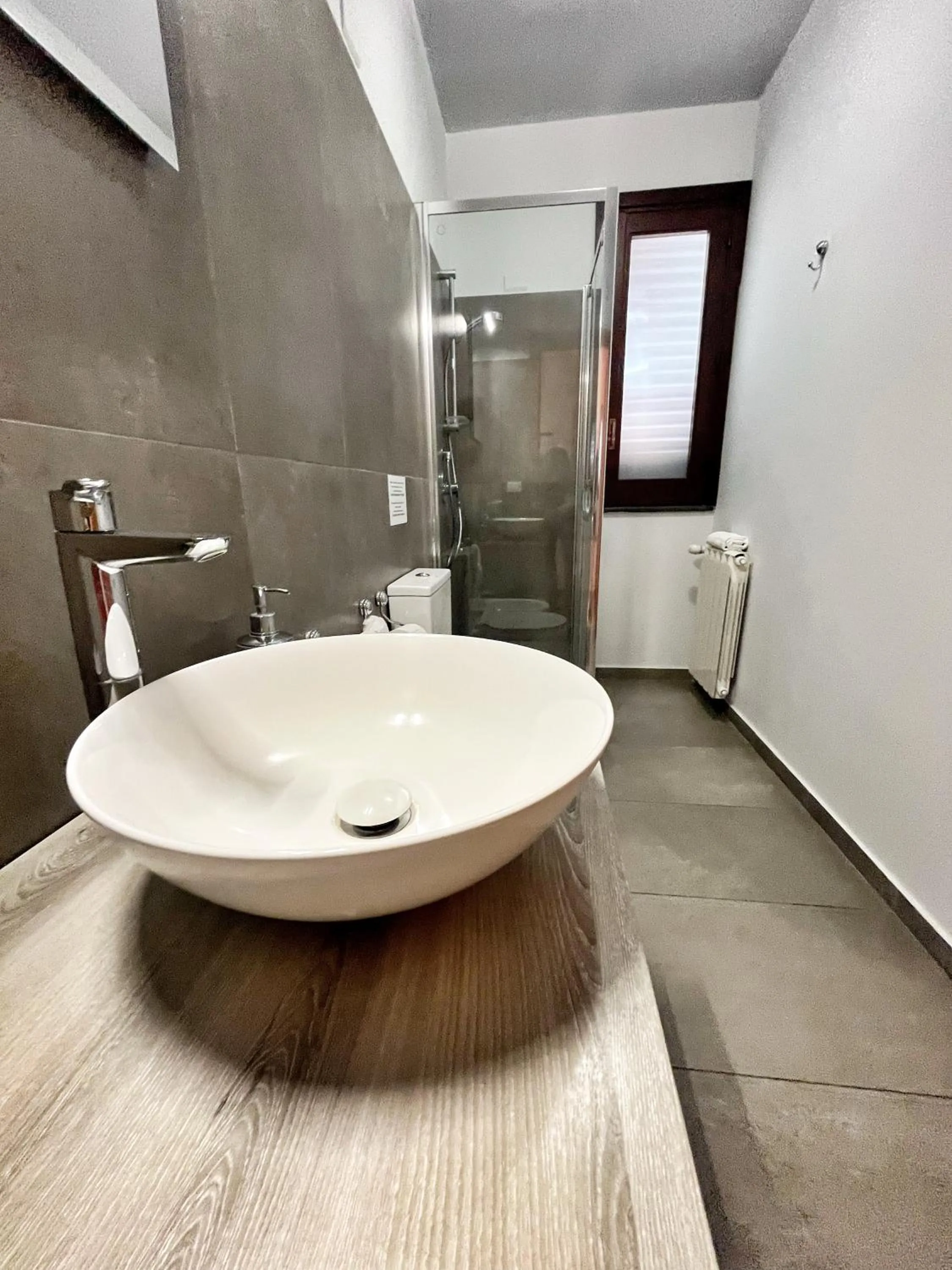 Bathroom in B&B Epos Acitrezza