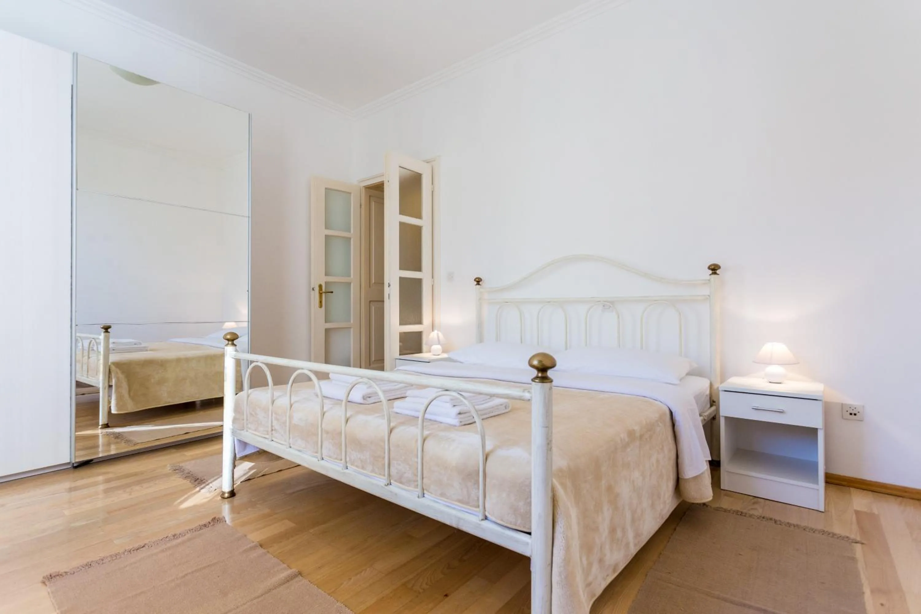 Bed in Hedera Estate, Hedera A27