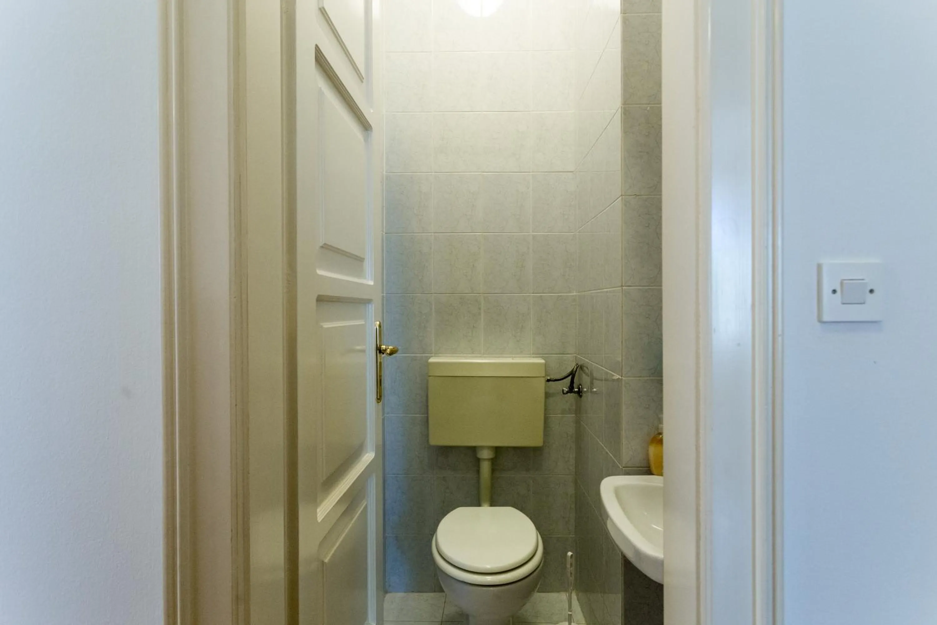 Toilet in Hedera Estate, Hedera A27