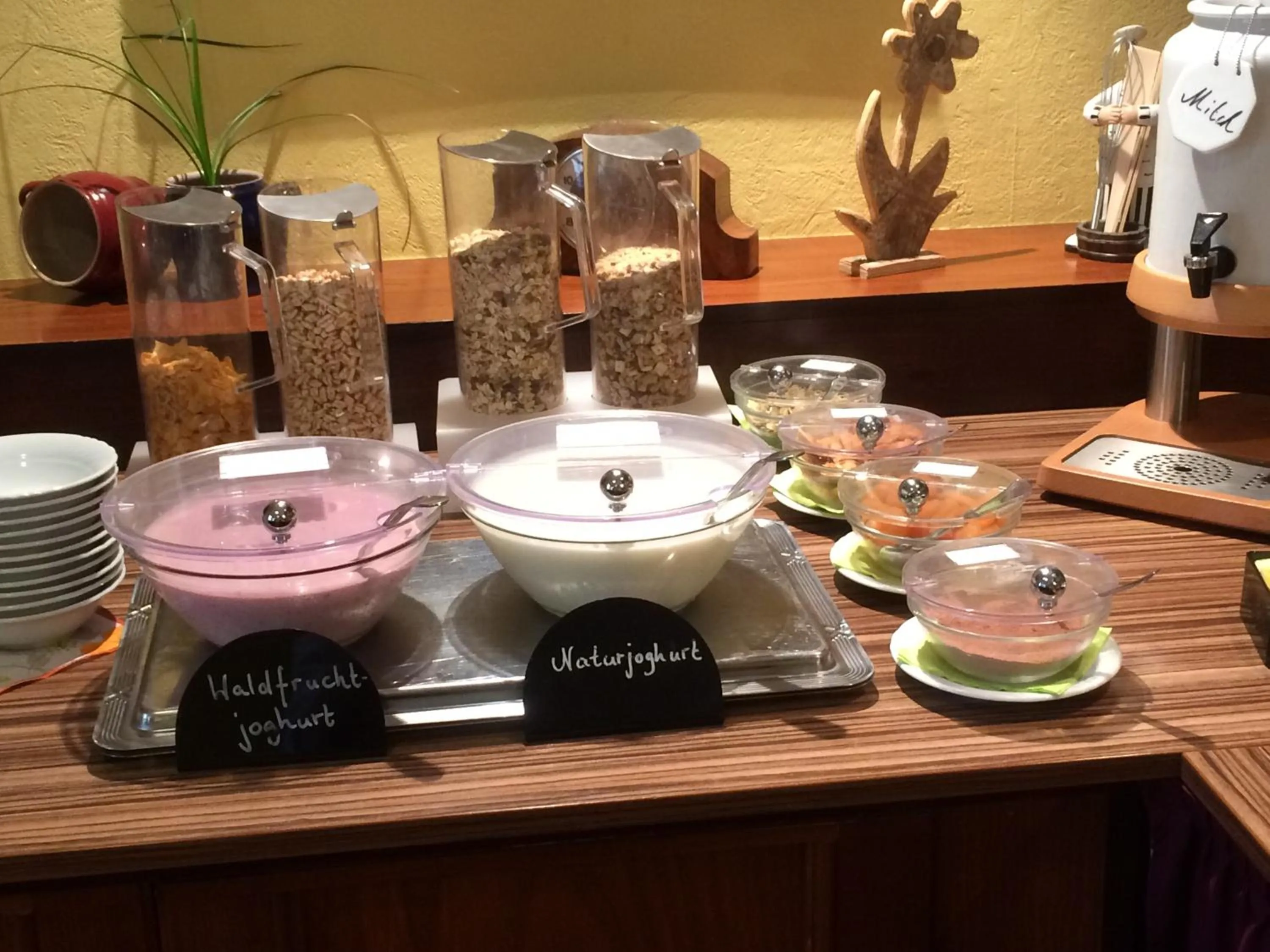 Breakfast in Hotel Zum Herrenhaus