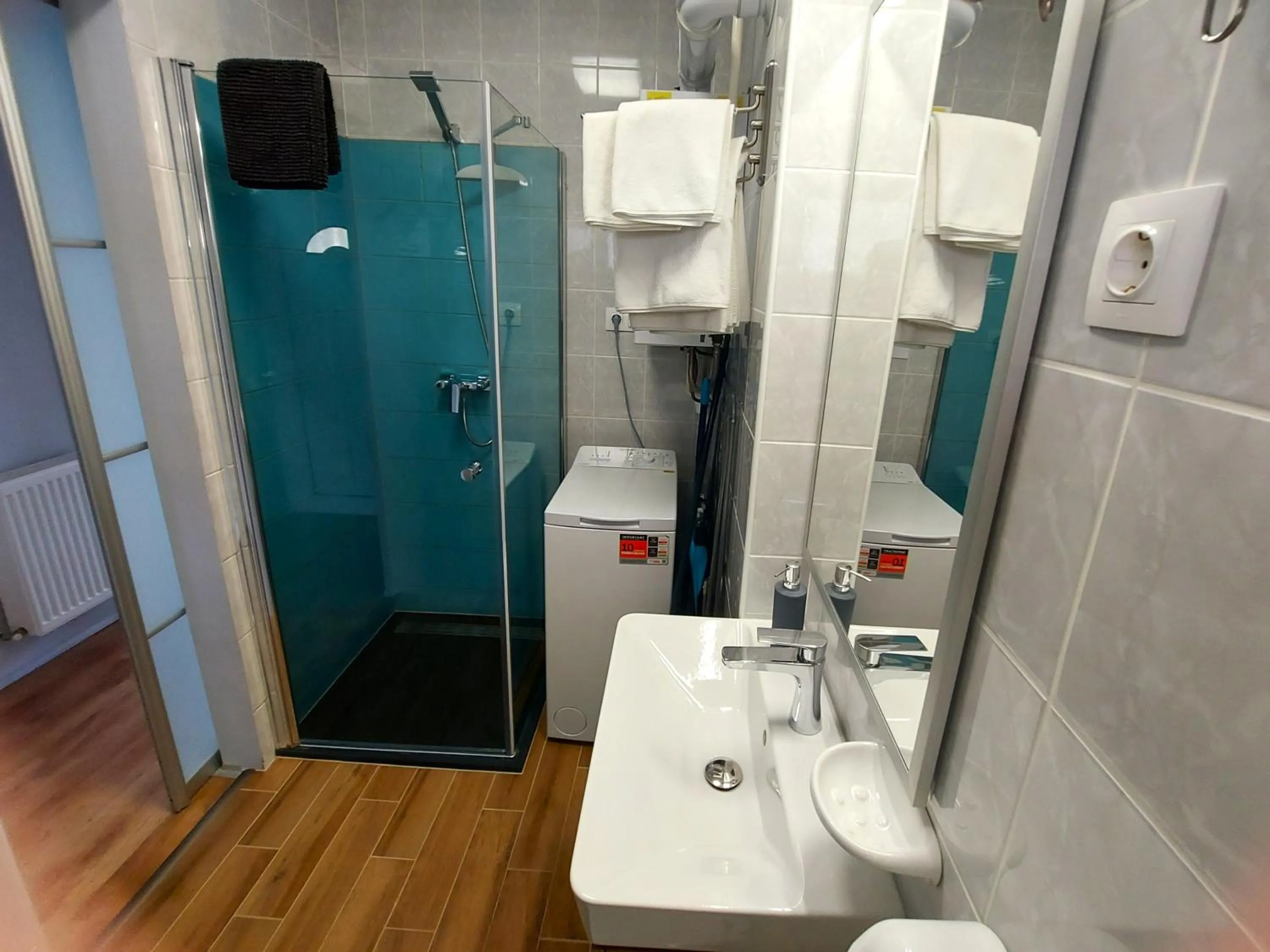 Bathroom in Cafe Relax Apartments