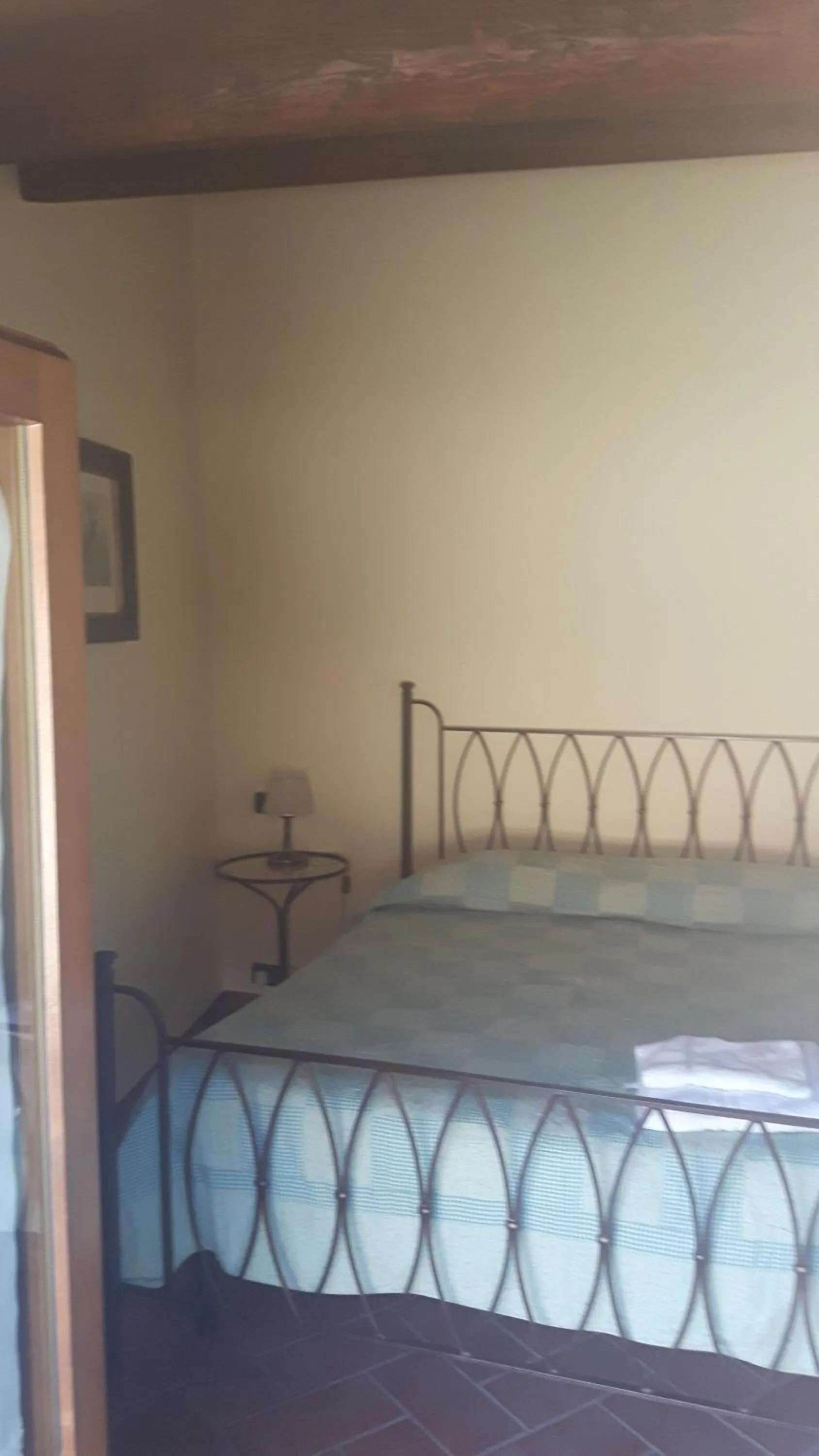 Bed in B&B Borgo Valagnesi casa Annarita