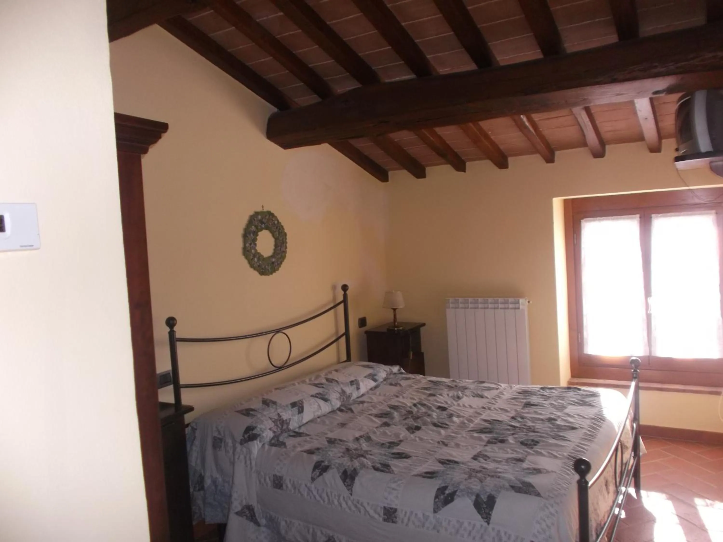 Photo of the whole room, Bed in B&B Borgo Valagnesi casa Annarita