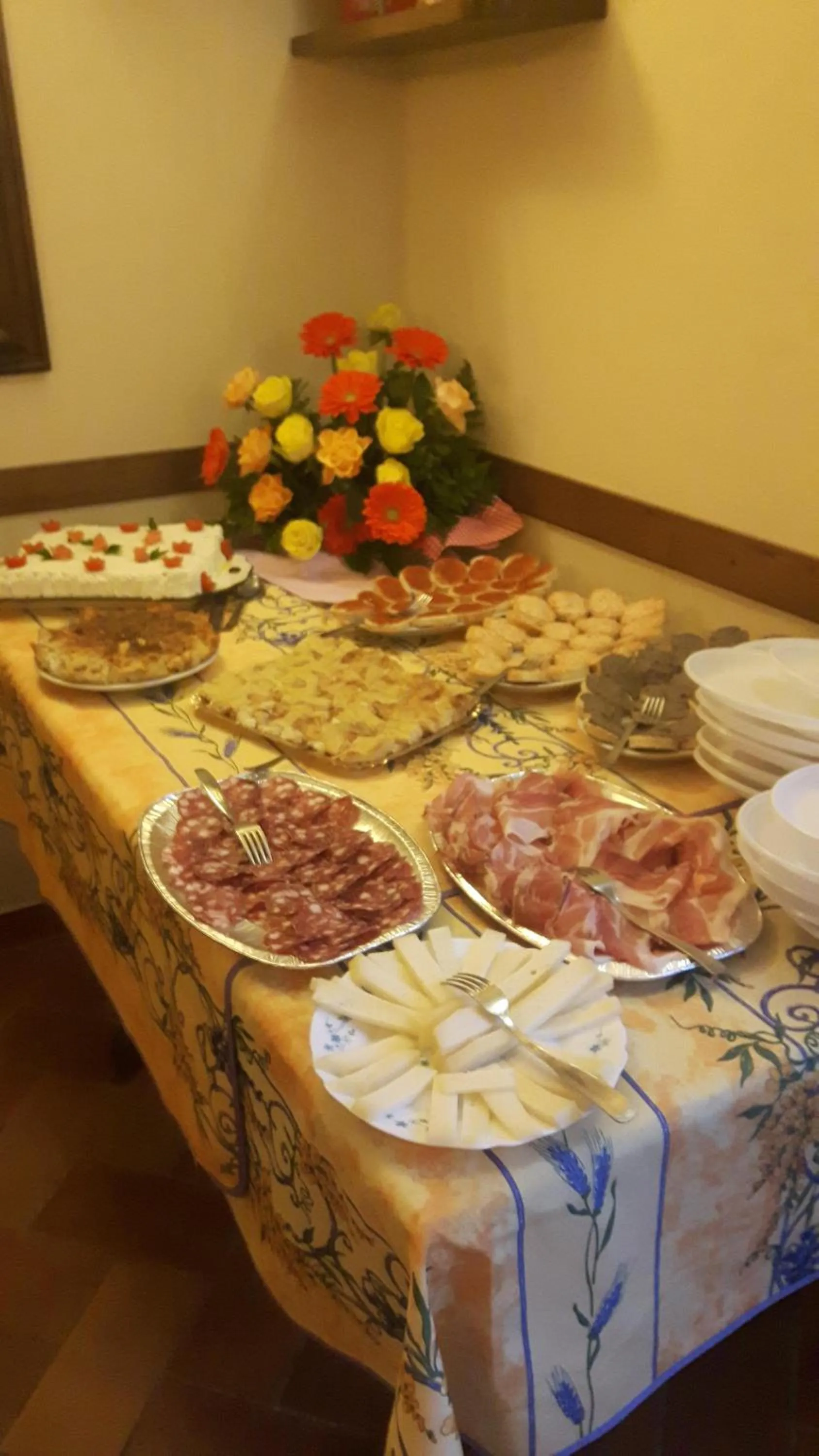 Food in B&B Borgo Valagnesi casa Annarita