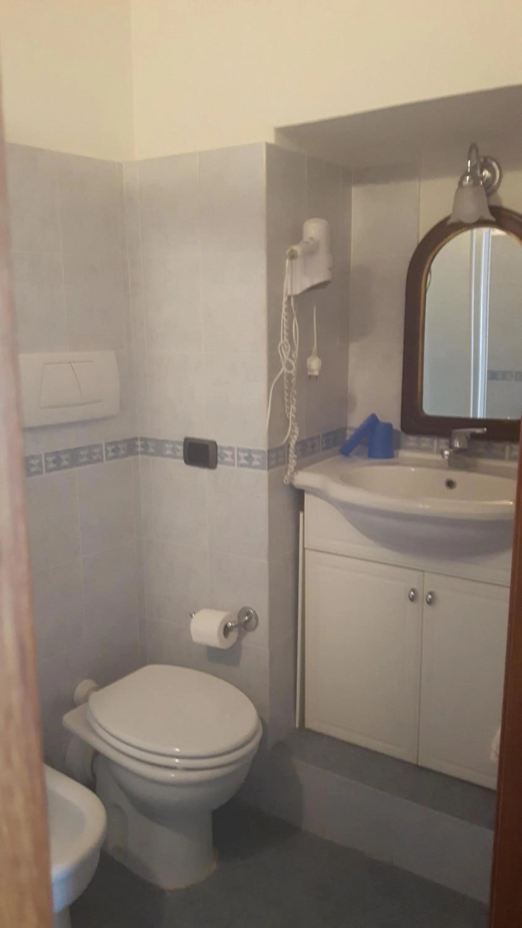 Bathroom in B&B Borgo Valagnesi casa Annarita