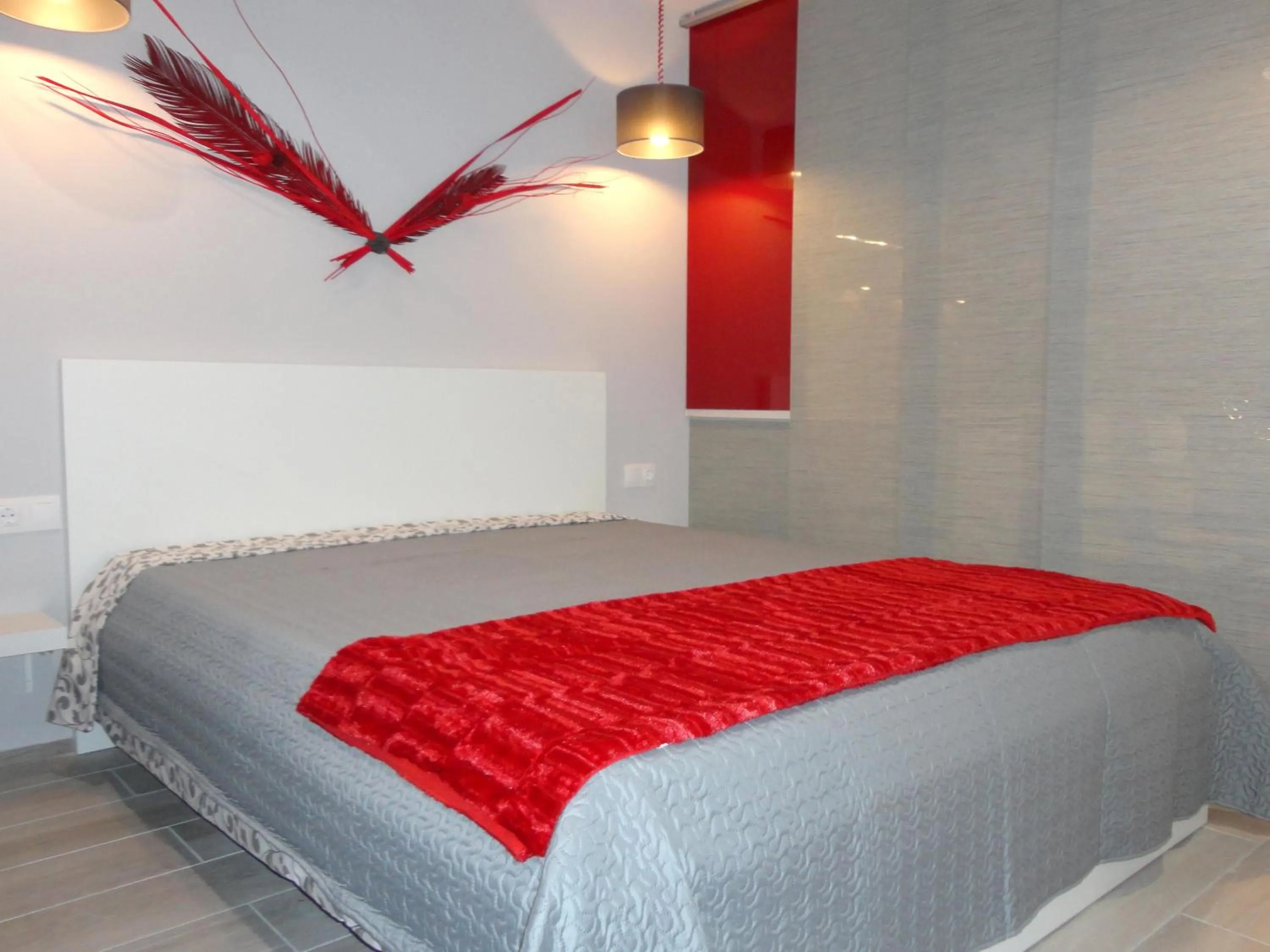 Bedroom, Bed in Equinaturi