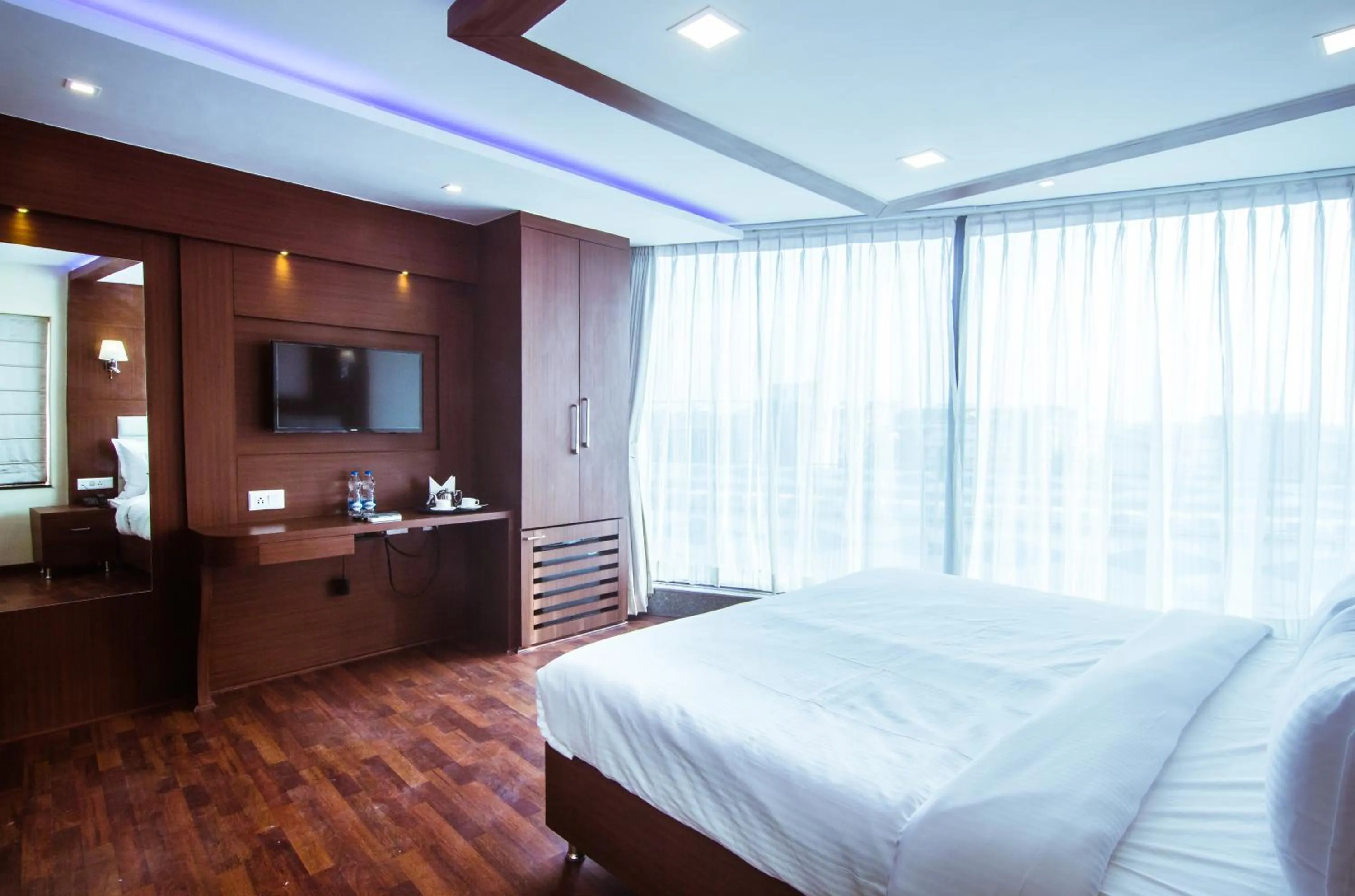 Photo of the whole room, Bed in Hotel Sawood International