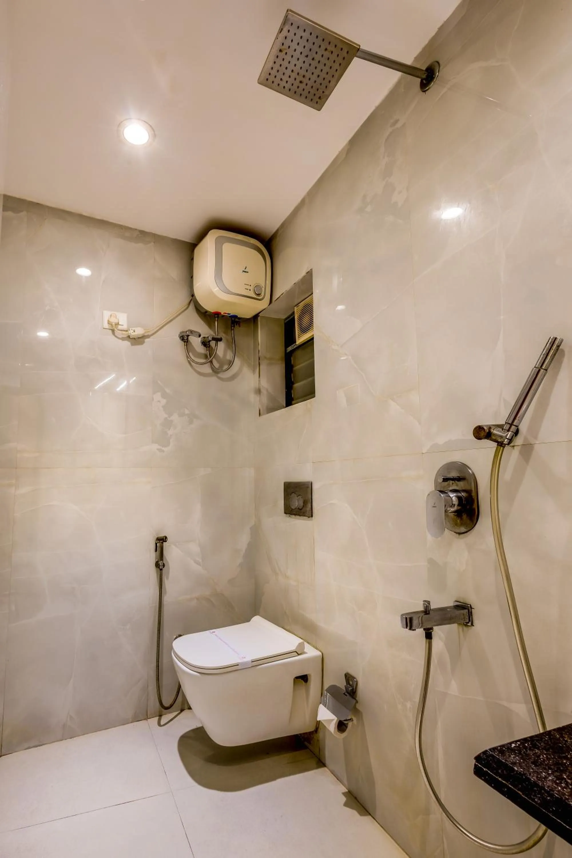 Bathroom in Hotel Sawood International