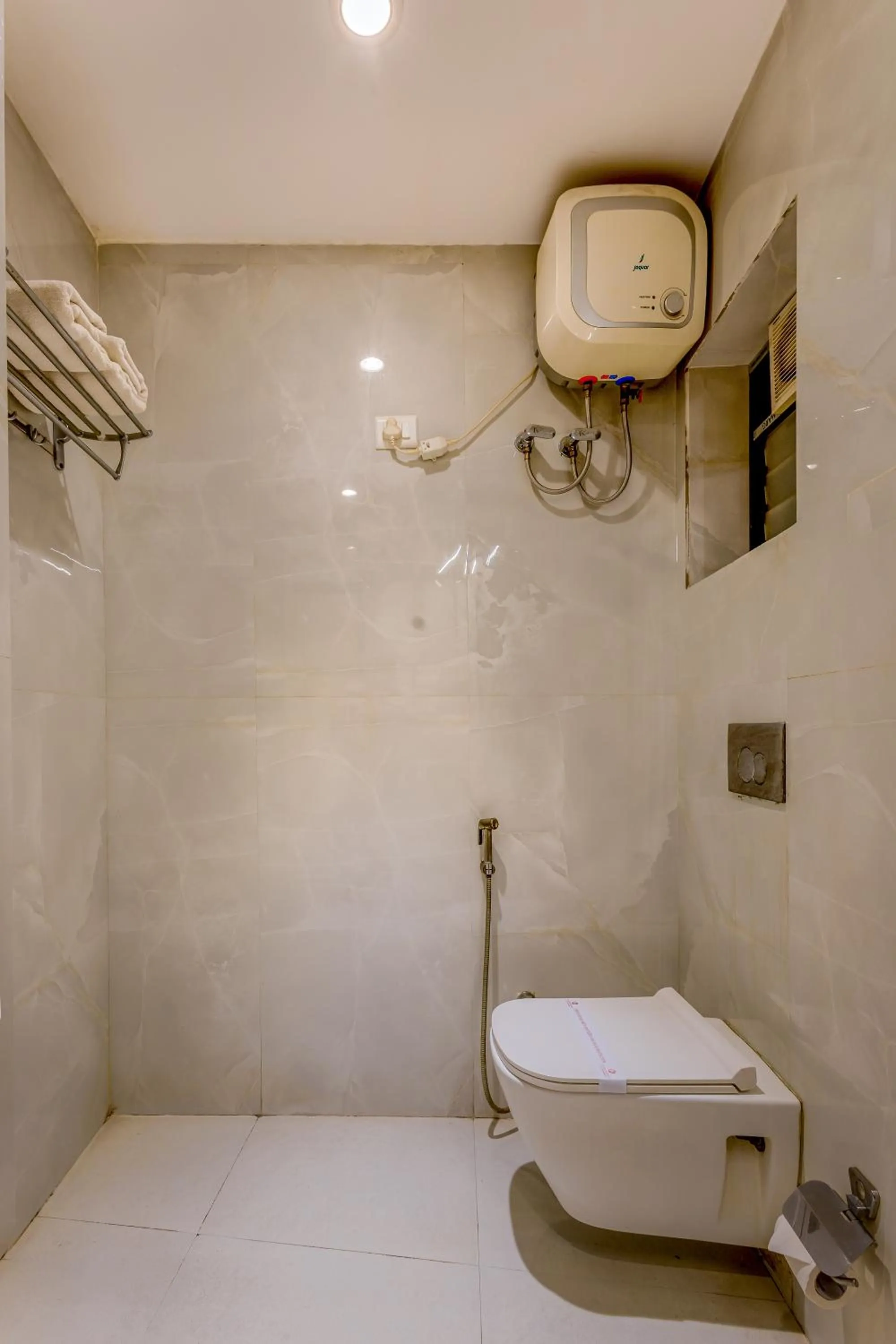 Bathroom in Hotel Sawood International