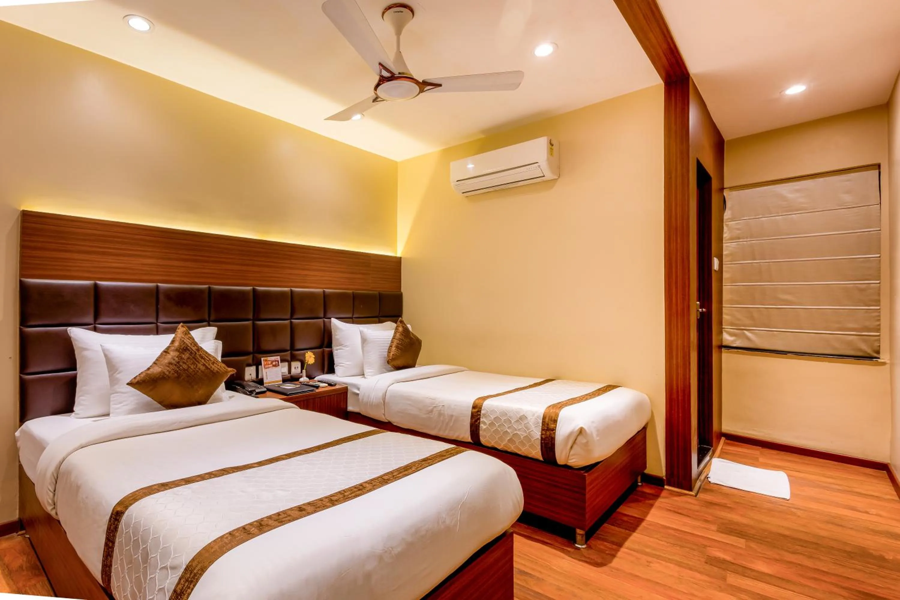 Bed in Hotel Sawood International