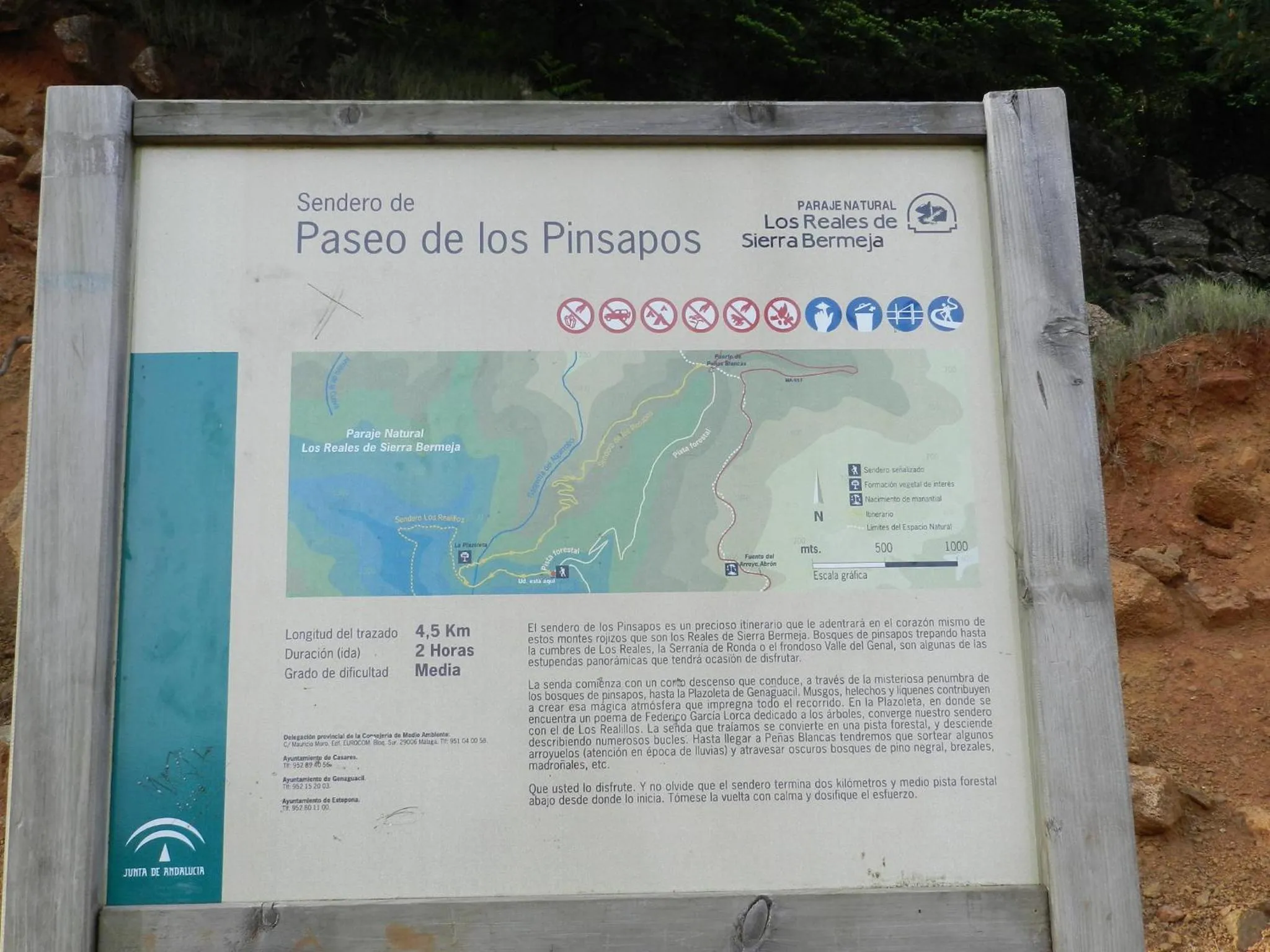 Garden in Hotel Restaurante Las Buitreras