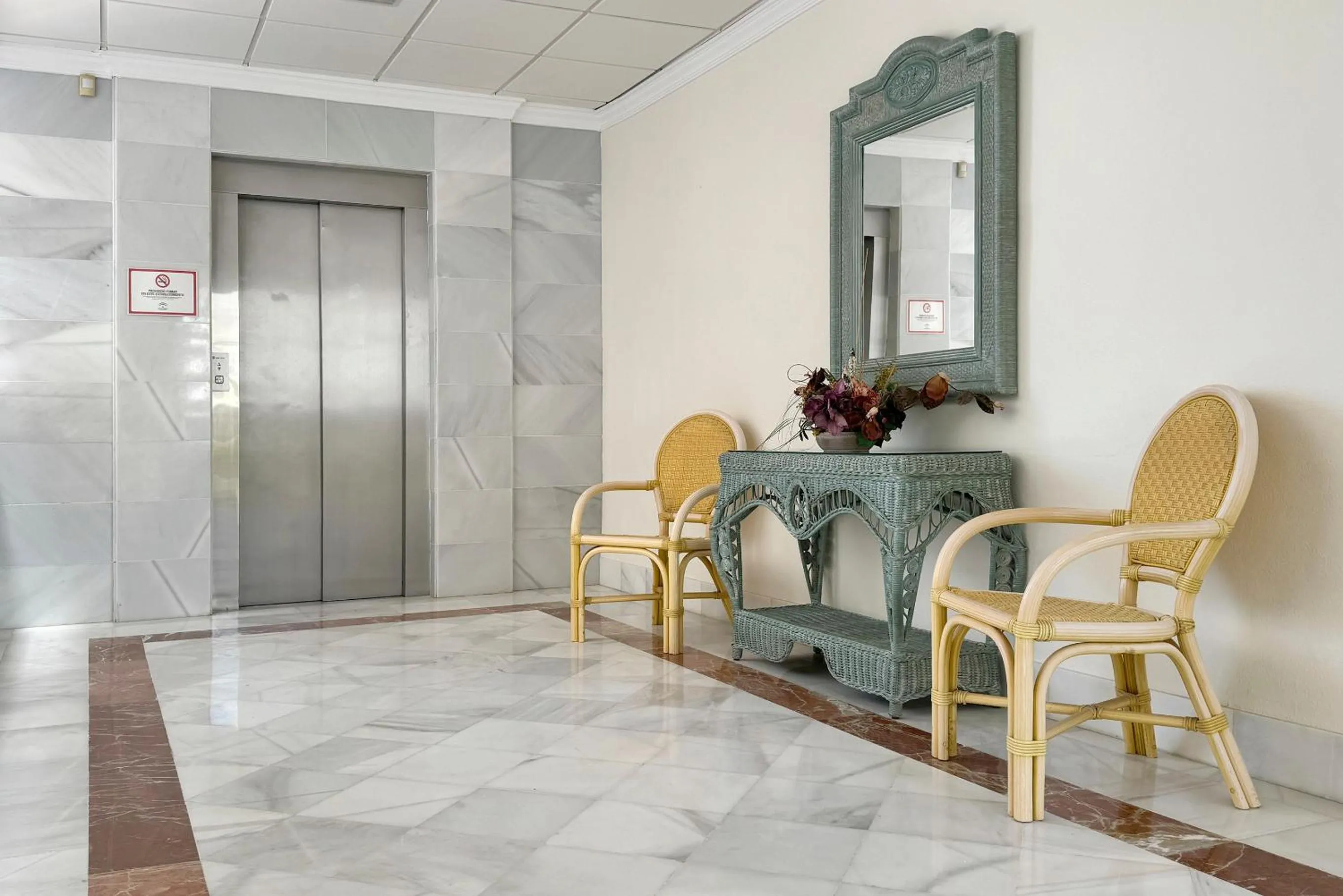 elevator in Hotel Don Ignacio