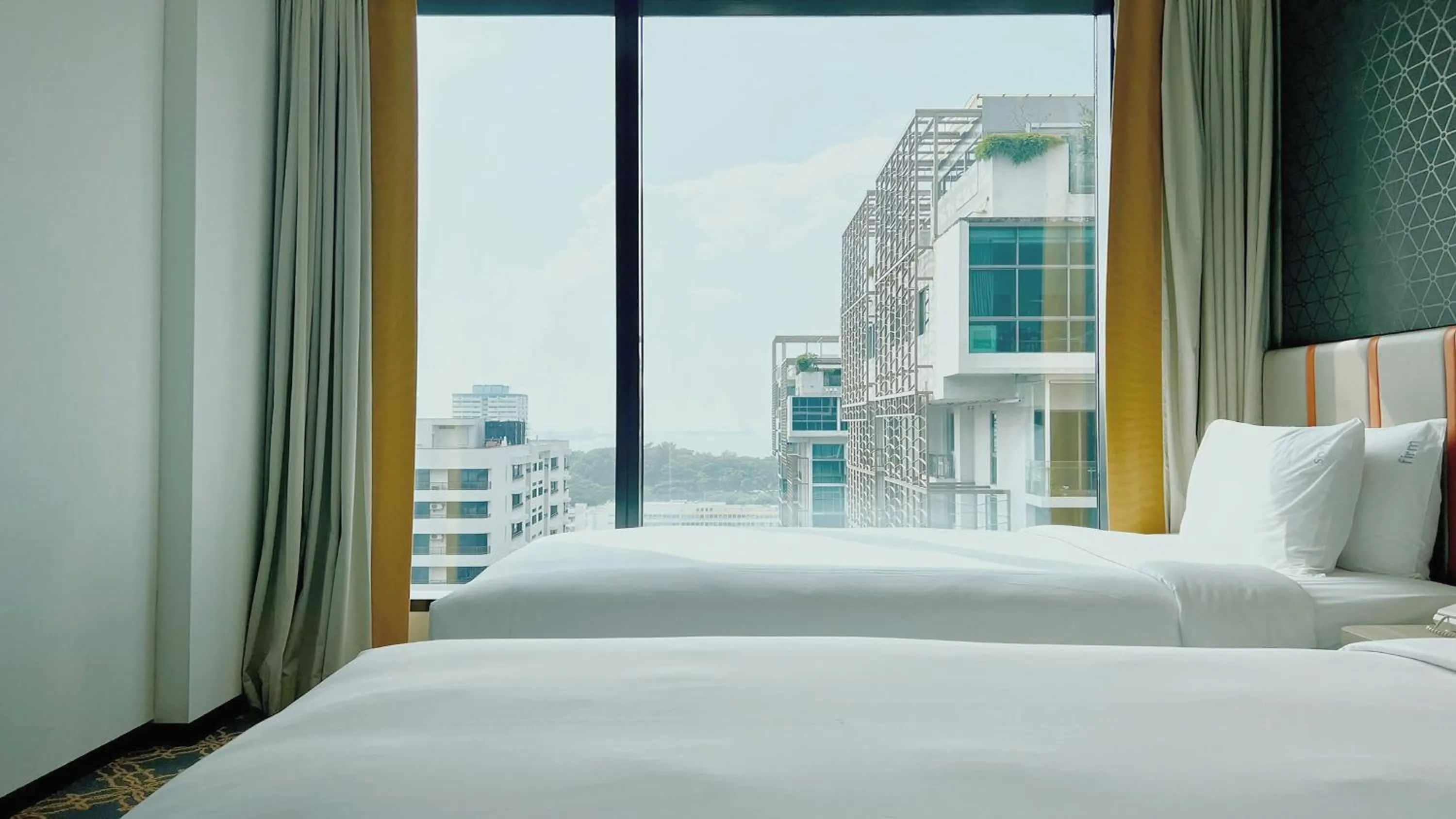 Photo of the whole room, Bed in Holiday Inn Express Singapore Katong by IHG