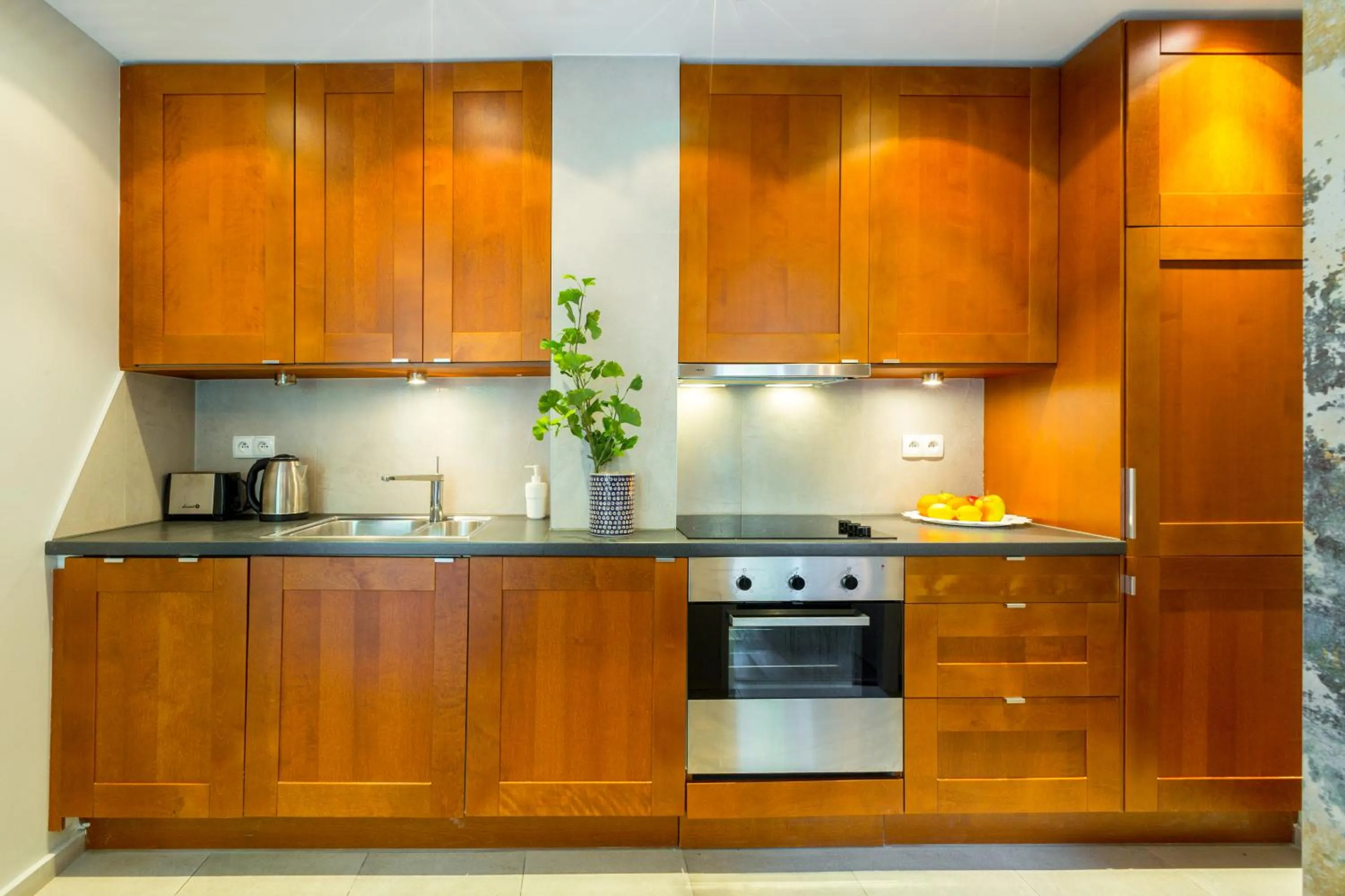 Coffee/tea facilities in Wawel Cracow Old City Apartments - Friendhouse Apartments