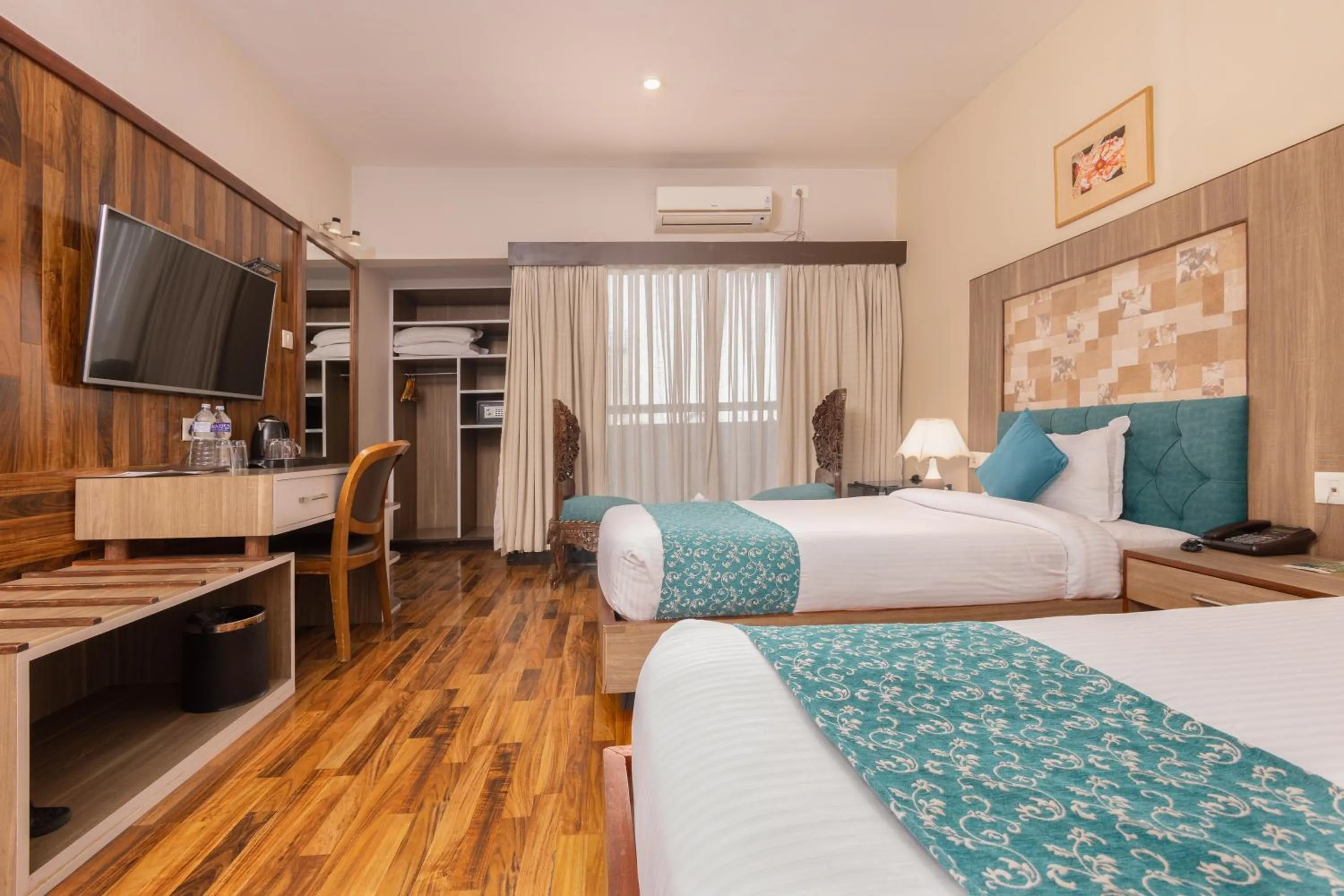 Communal lounge/ TV room, Bed in Hotel Arts Kathmandu