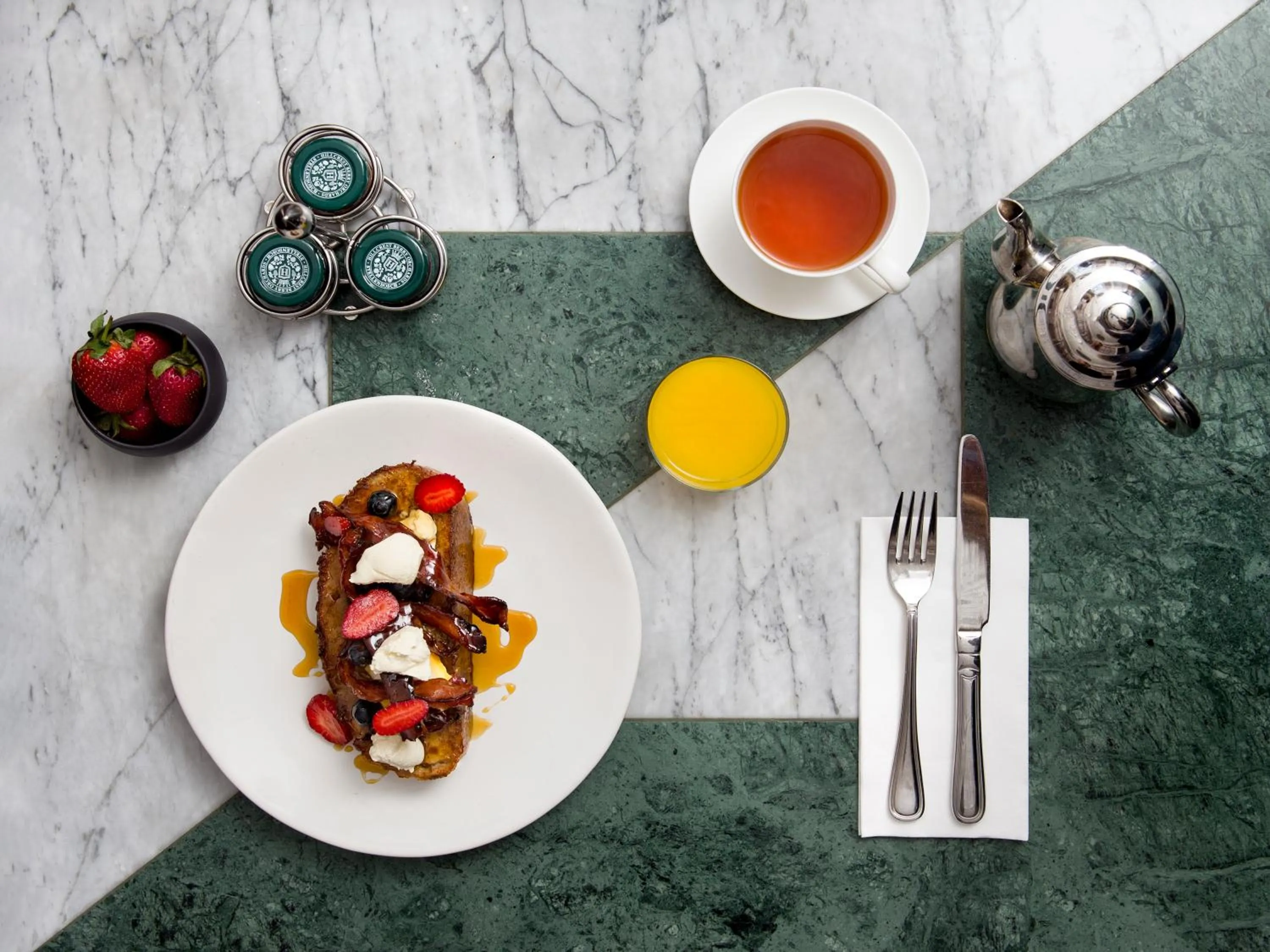 Breakfast in Harpers House