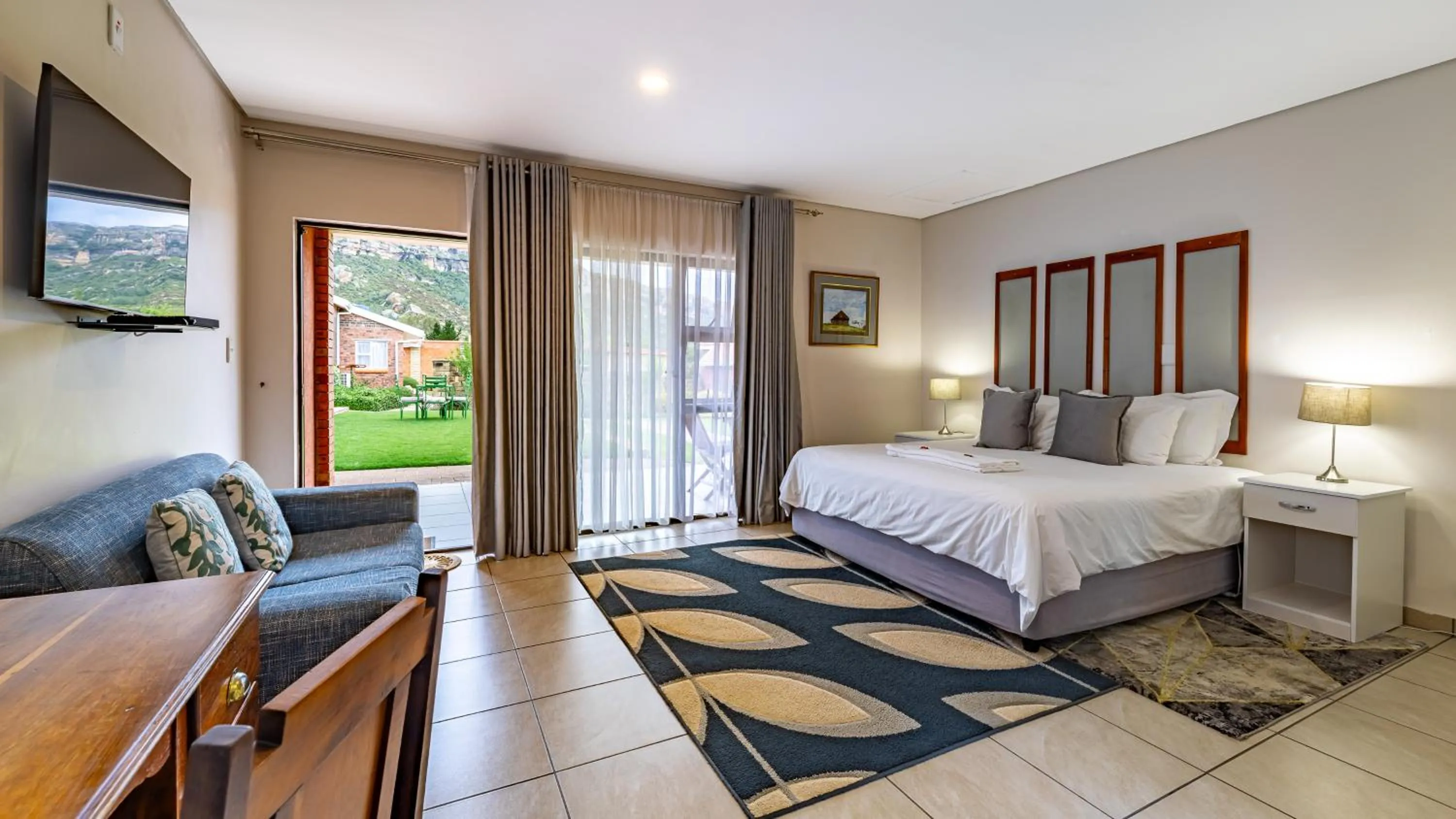 Bed in Botleng Guest House