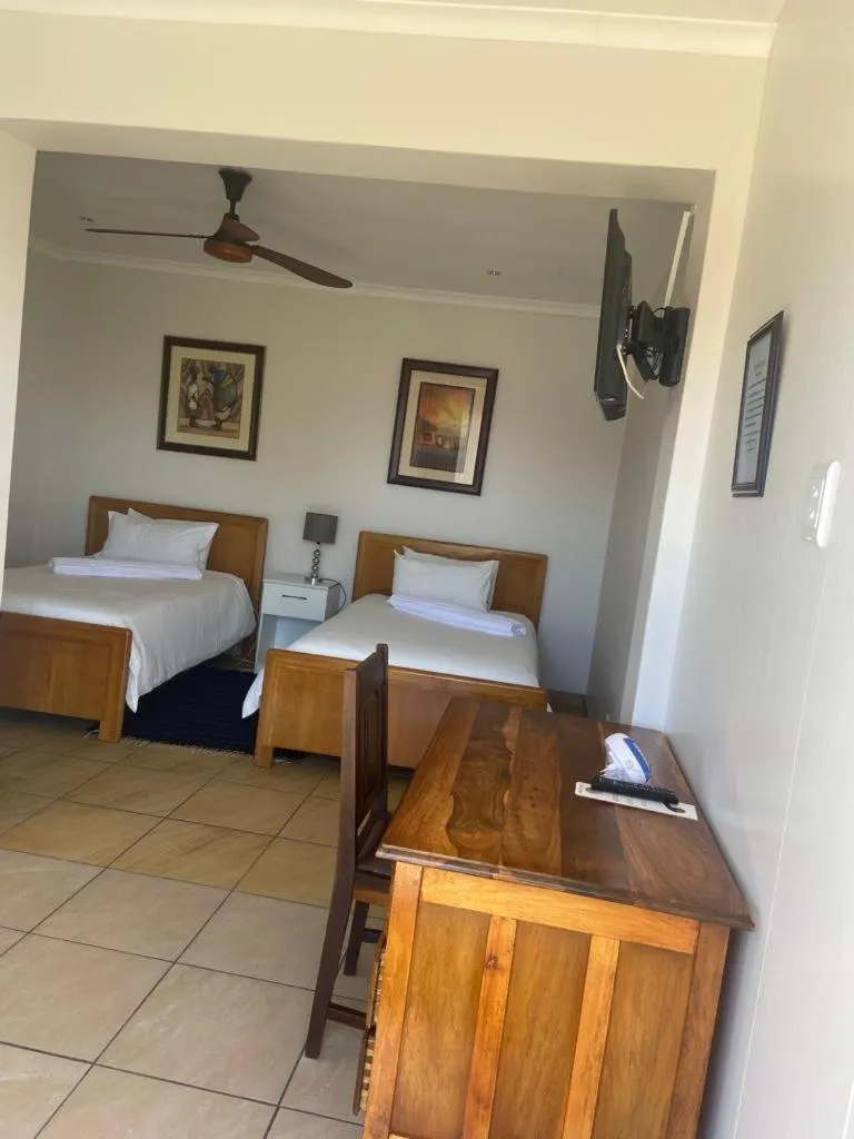 Bed in Botleng Guest House