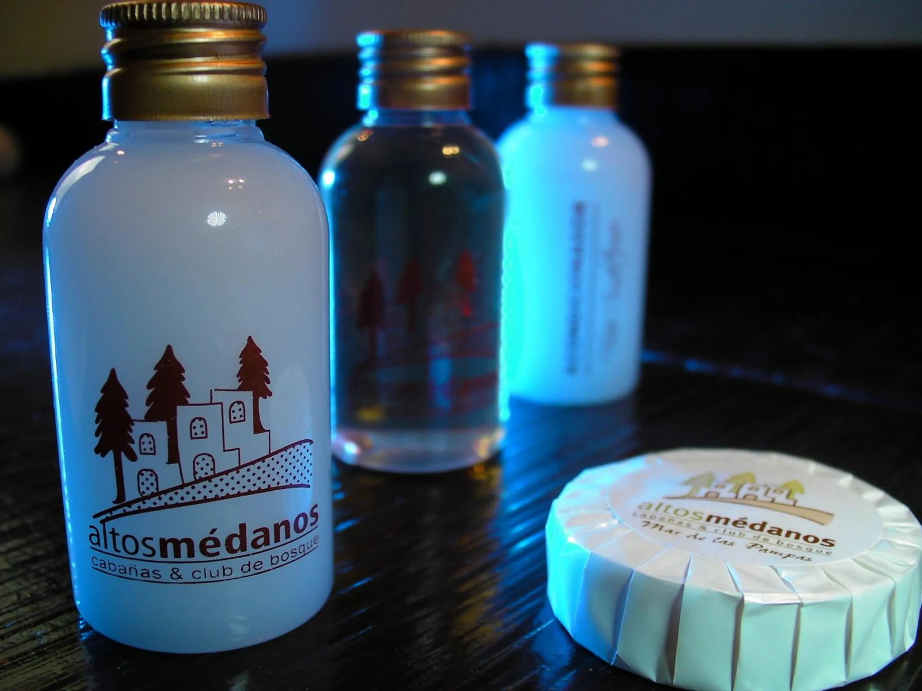 Bathroom in Altos Medanos Cabañas & Club de Bosque