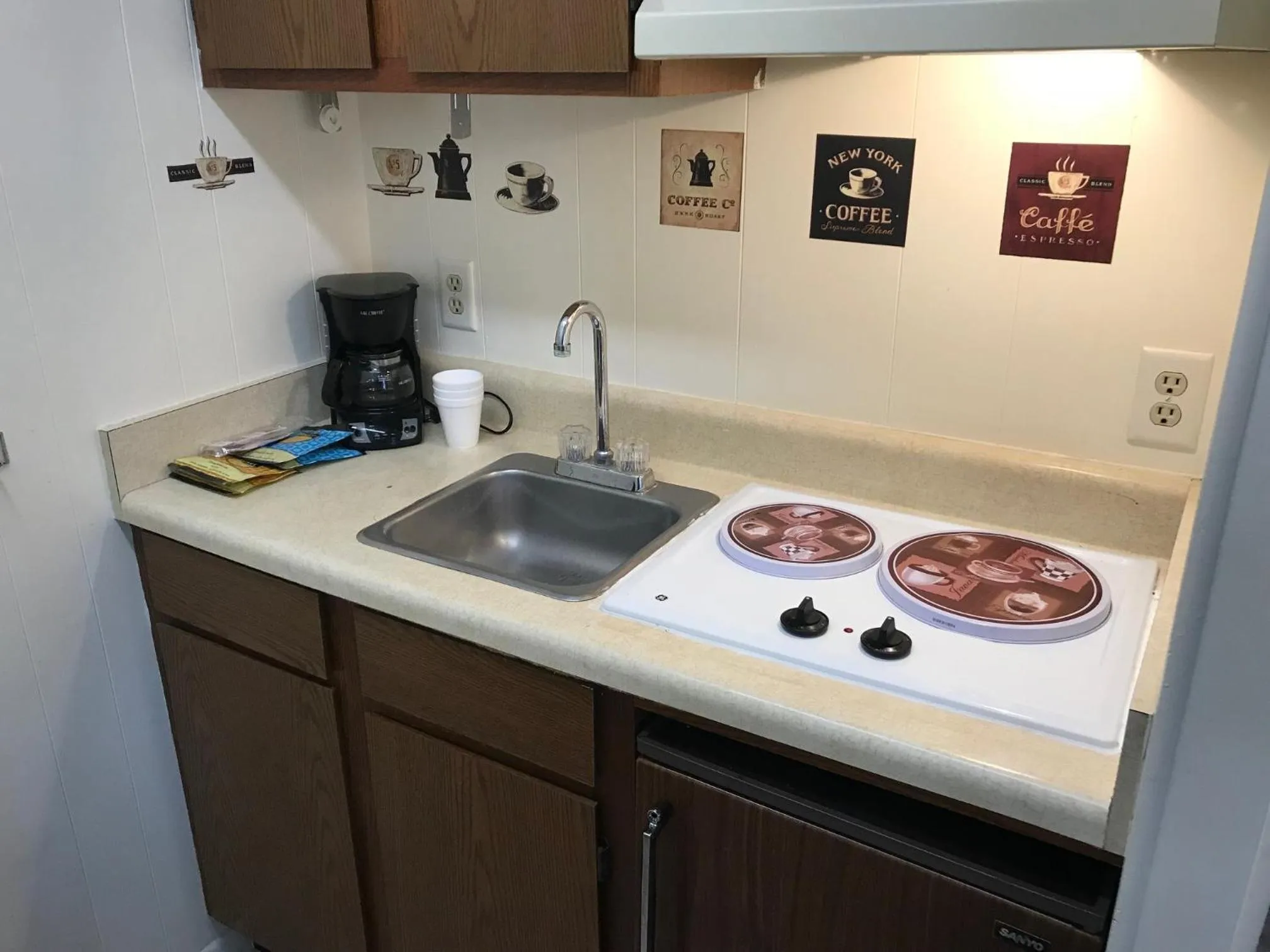 Kitchen or kitchenette in Hotel Kitsmiller on Main