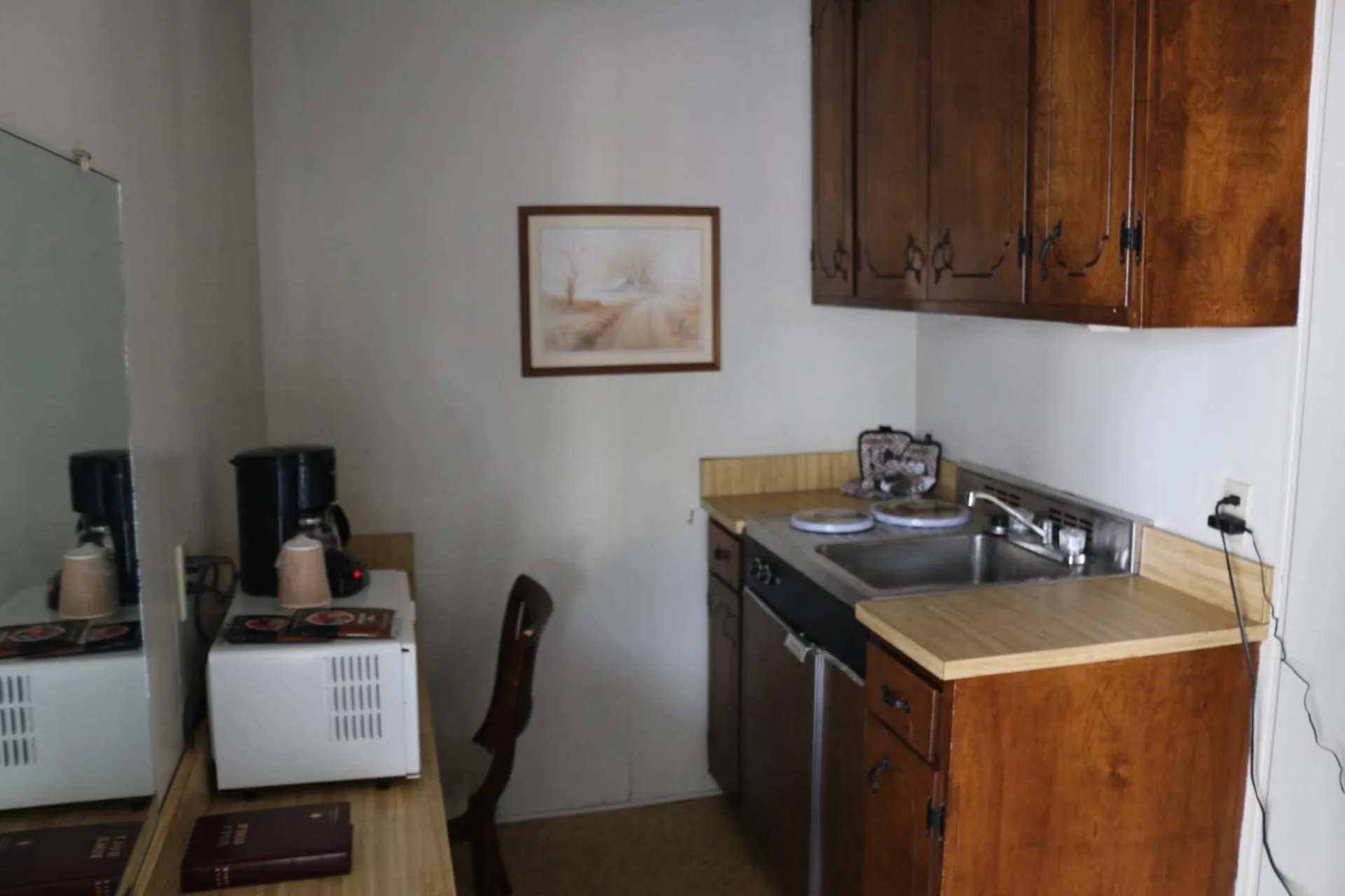 Kitchen or kitchenette in Hotel Kitsmiller on Main