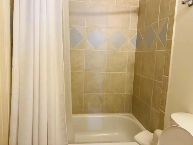 Hotel Kitsmiller on Main