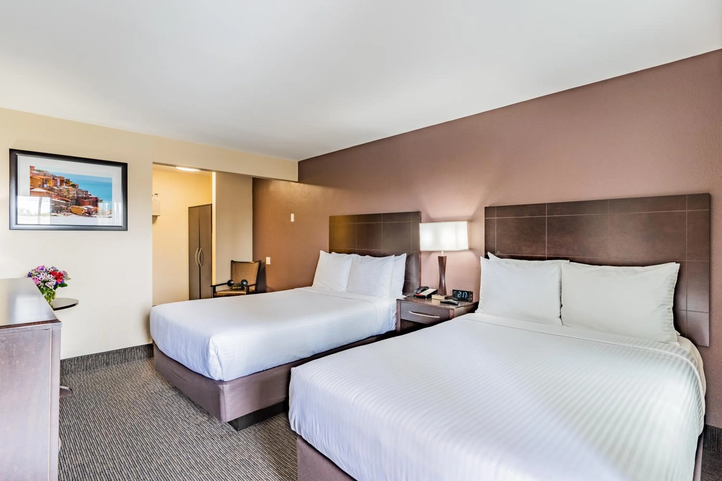 Bedroom, Bed in Grand Legacy At The Park