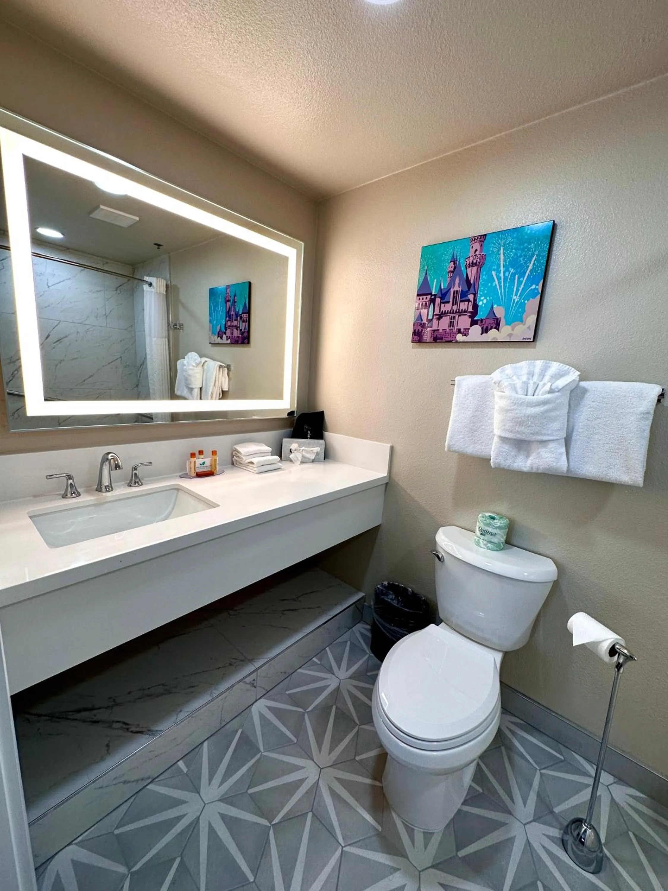 Bathroom in Grand Legacy At The Park