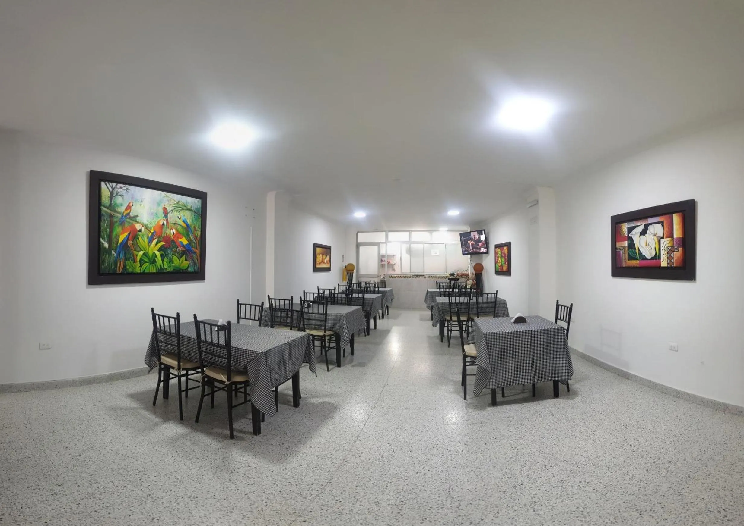 Restaurant/places to eat in Hotel Andinos Plaza Pitalito