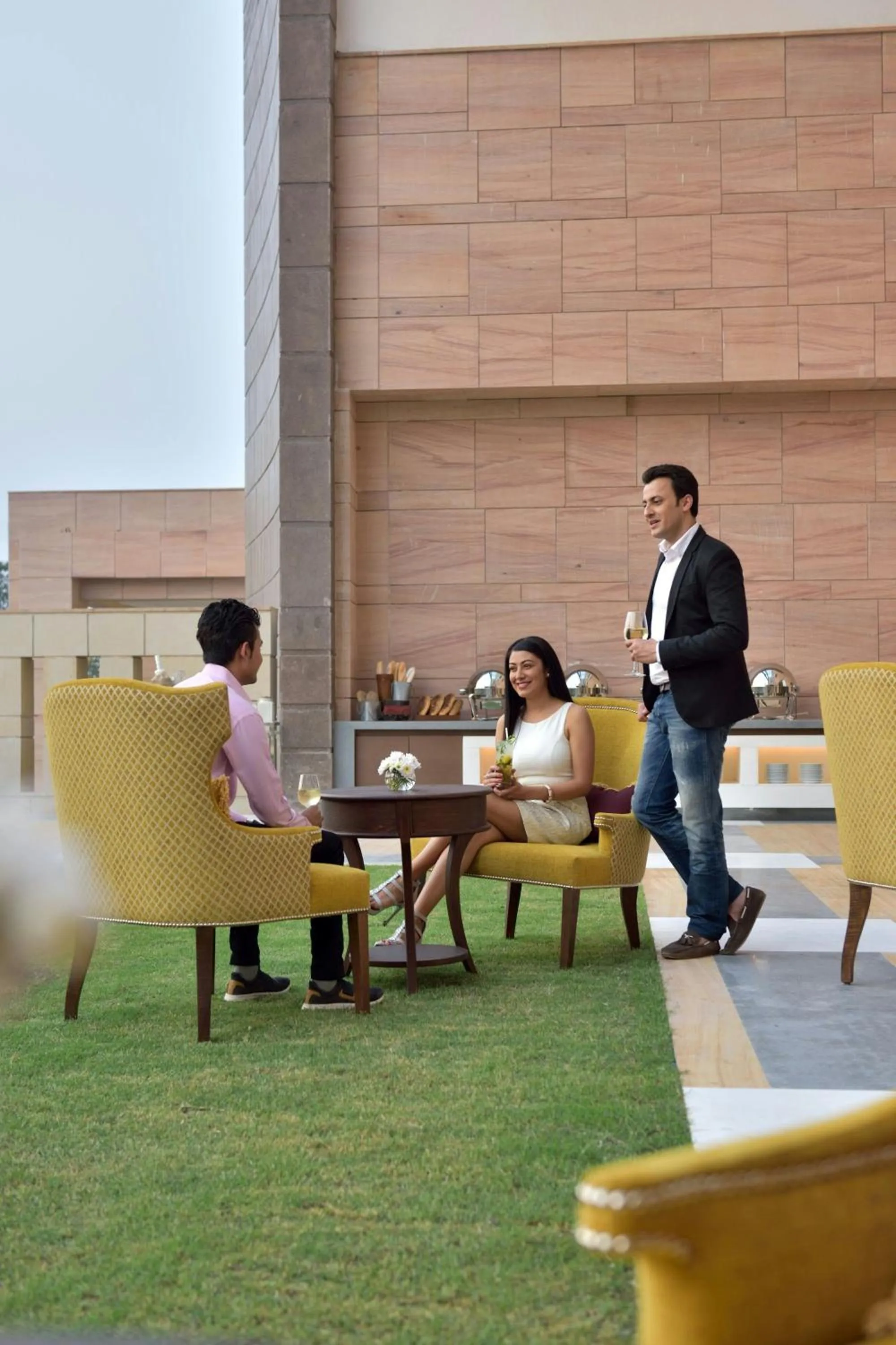 Meeting/conference room in Courtyard by Marriott Raipur