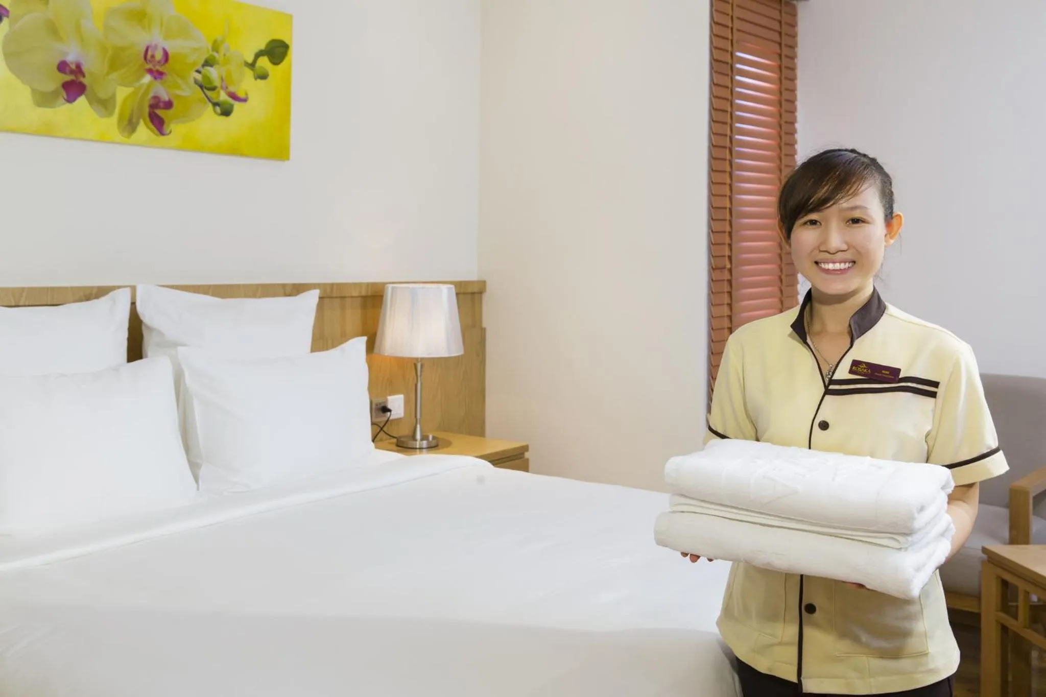 Staff, Bed in Rosaka Nha Trang Hotel