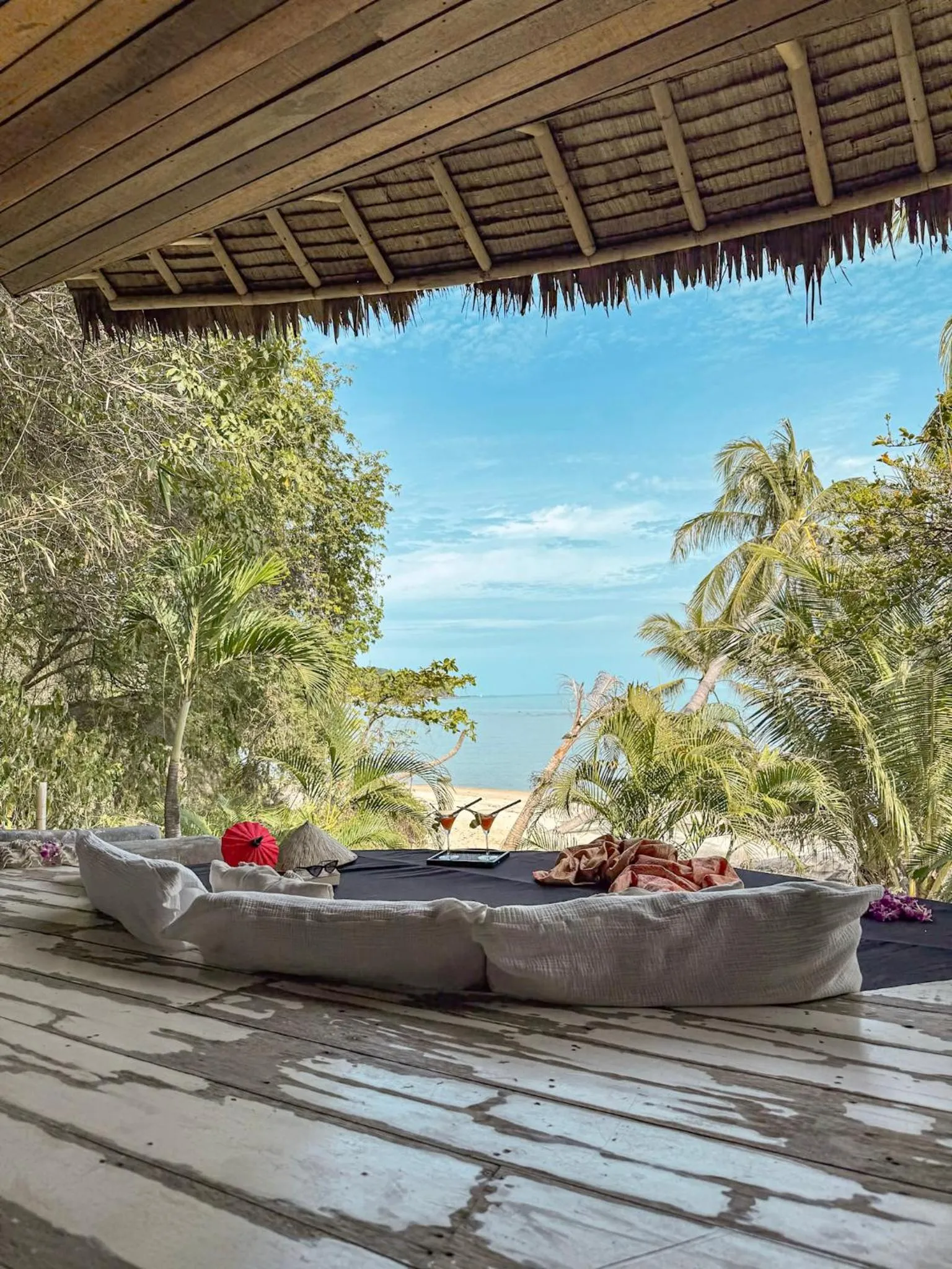 Living room in Somewhere Only We Know Resort