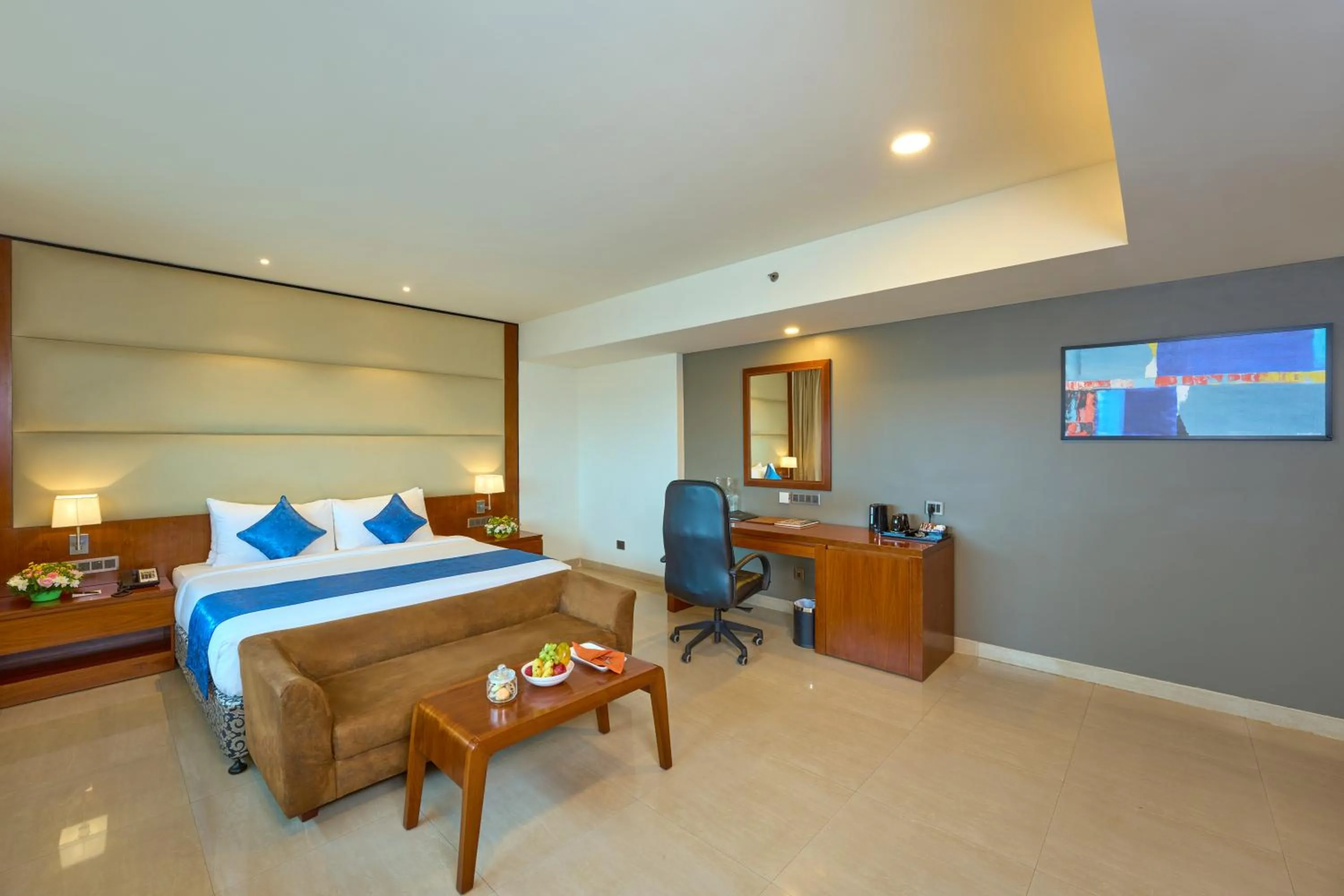 Bedroom, Bed in The Raviz Calicut