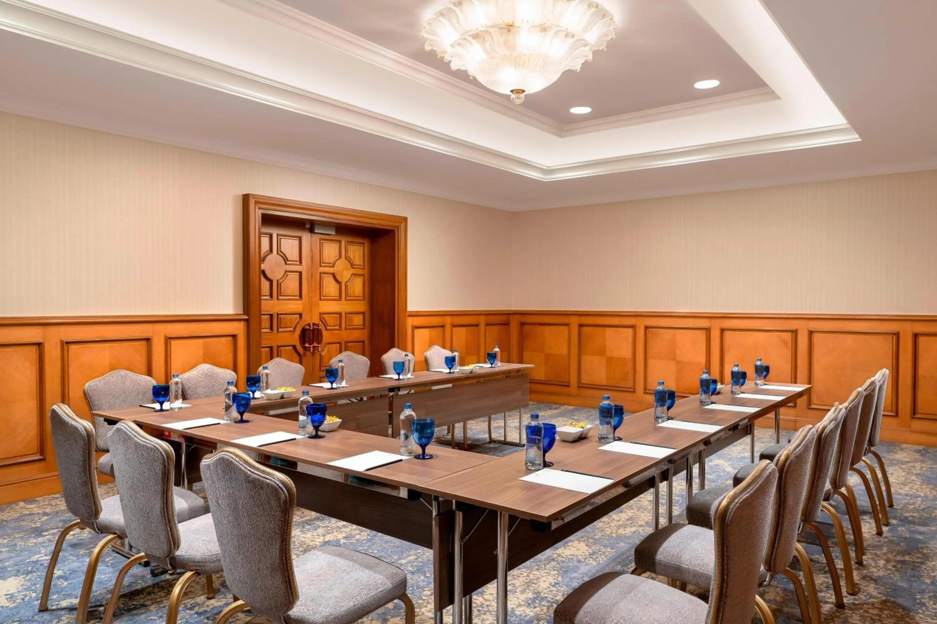 Meeting/conference room in The Ritz-Carlton, Istanbul at the Bosphorus