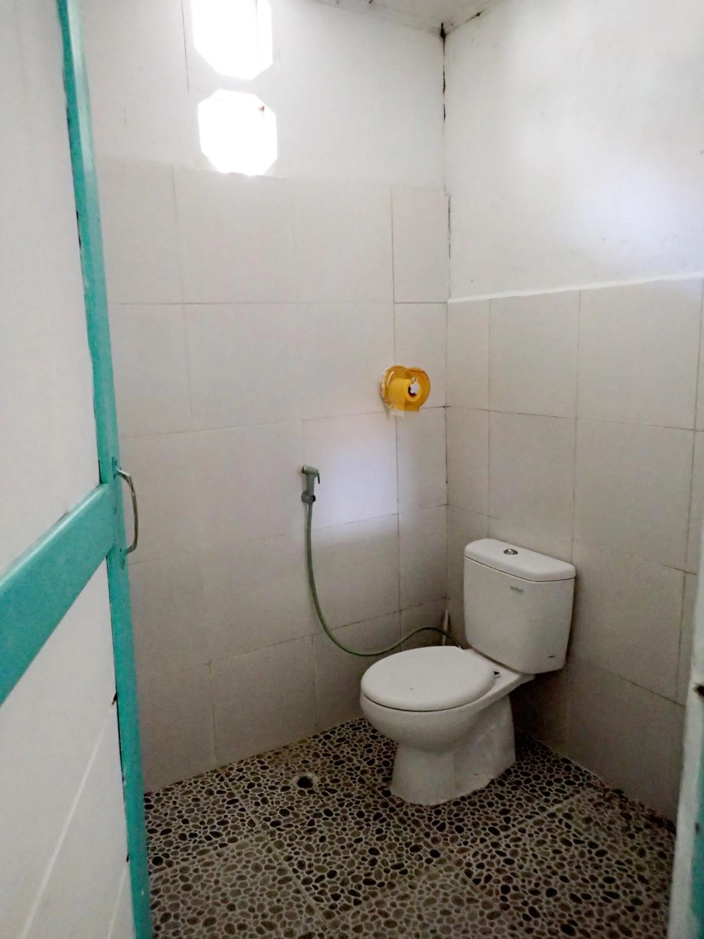 Toilet in Scuba Republic Beach Bungalows