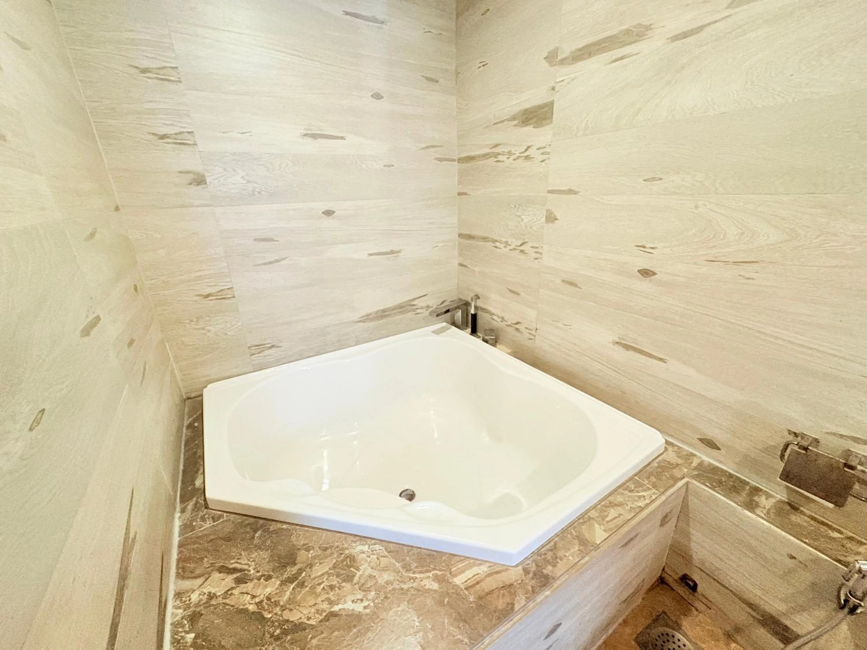 Hot Tub in Scenaria Hotel - Navrangpura, Ahmedabad