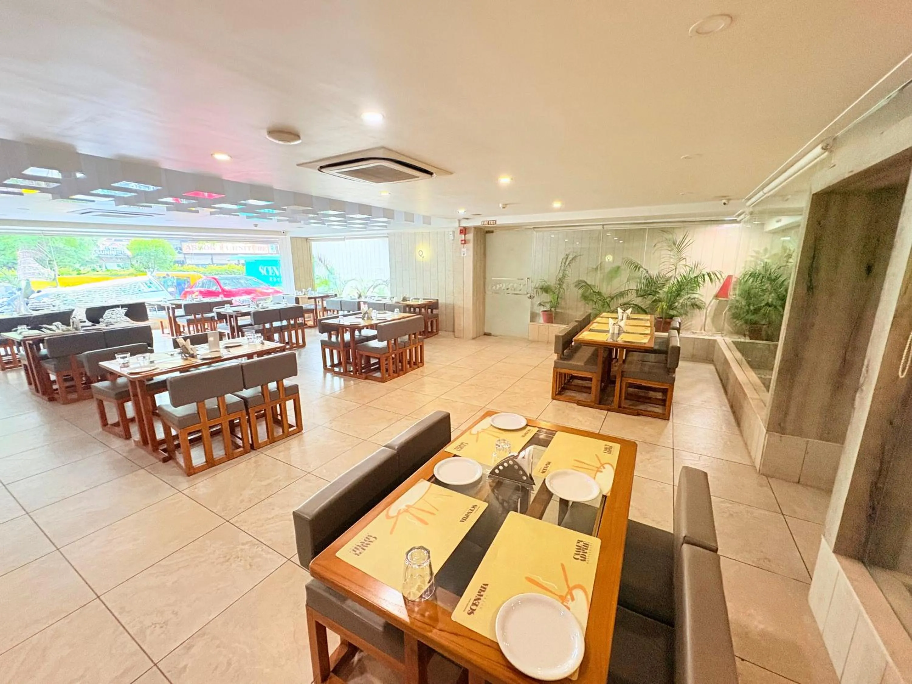Restaurant/places to eat in Scenaria Hotel - Navrangpura, Ahmedabad