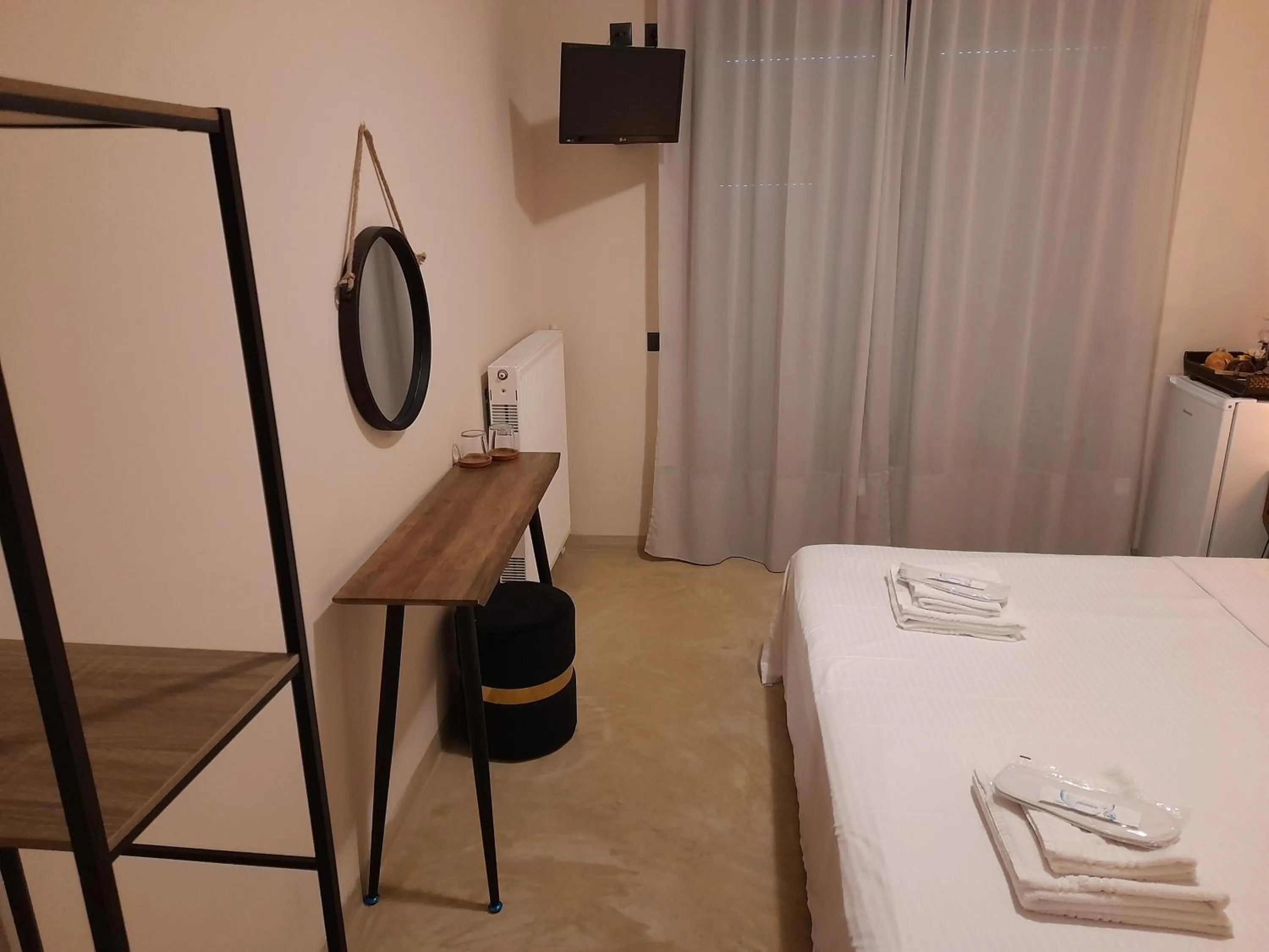 TV and multimedia, Bed in Cabo Verde