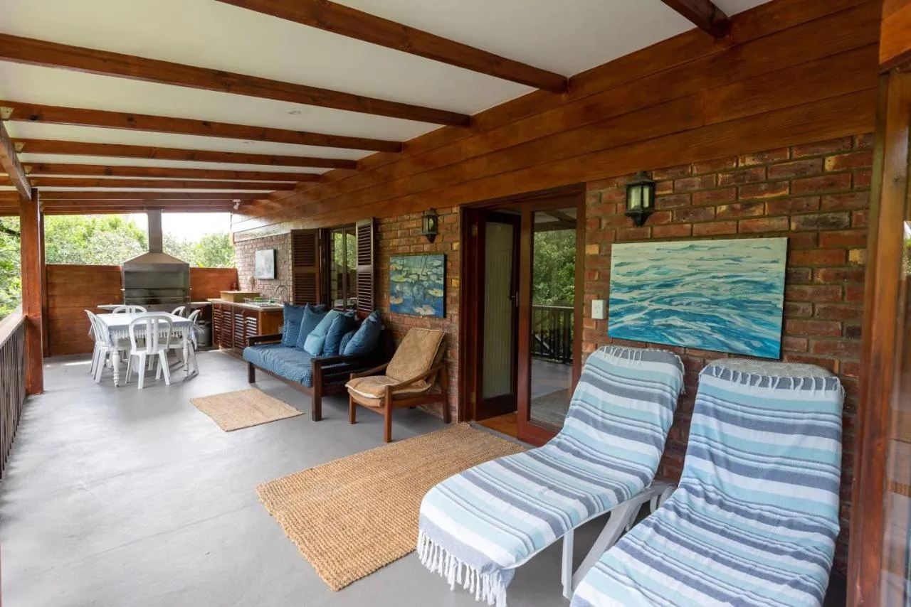 Patio in Kamma-Otter