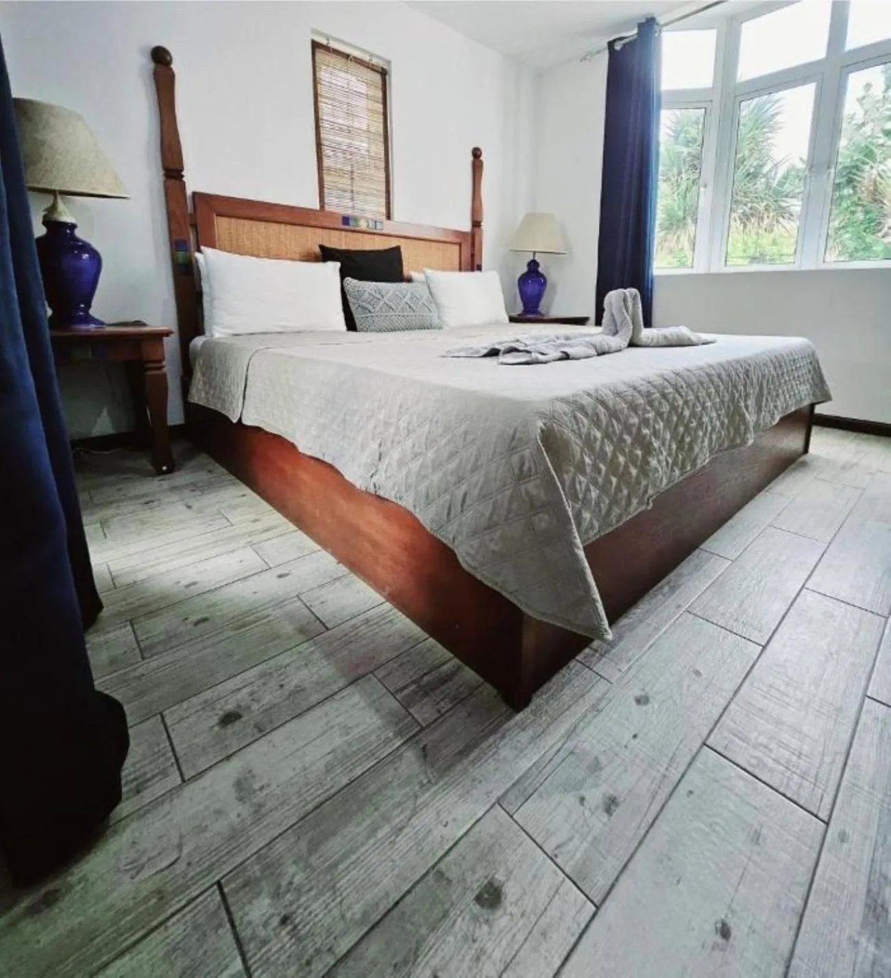 Bedroom, Bed in Ocean Villas Apart Hotel