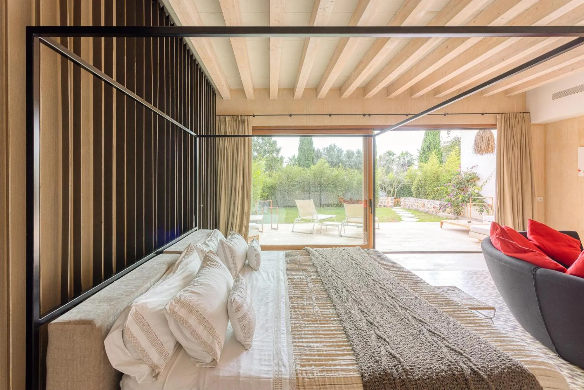 Decorative detail, Bed in Hotel Rural Xereca